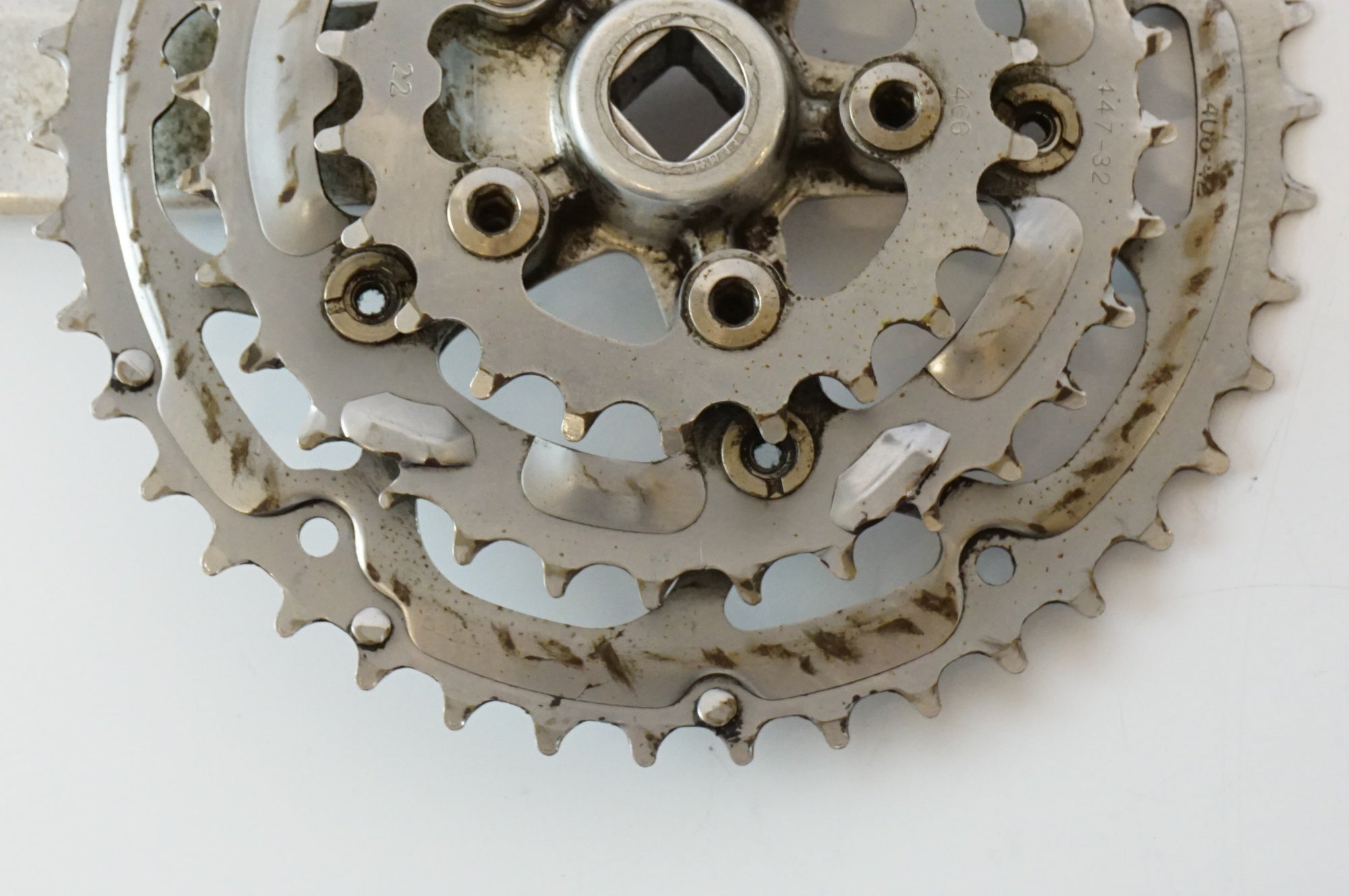 SR SUNTOUR 「エスアールサンツアー」 AP350 175mm 42-32-22T クランクセット / 浜松店