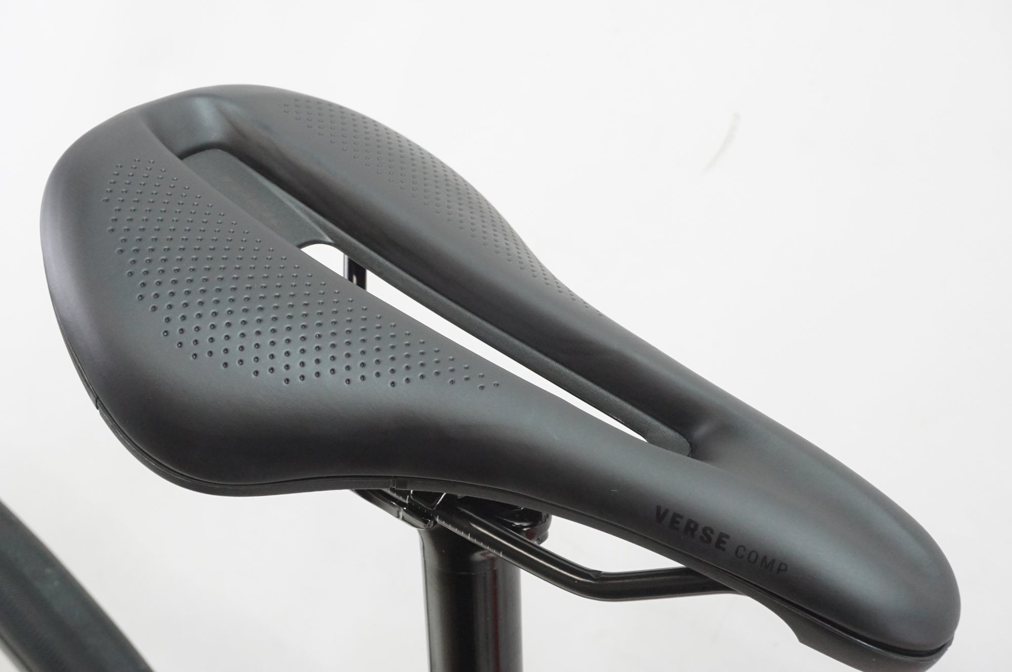 TREK 「トレック」 DOMANE AL 2 GEN 4 2026年モデル ロードバイク / 大宮店