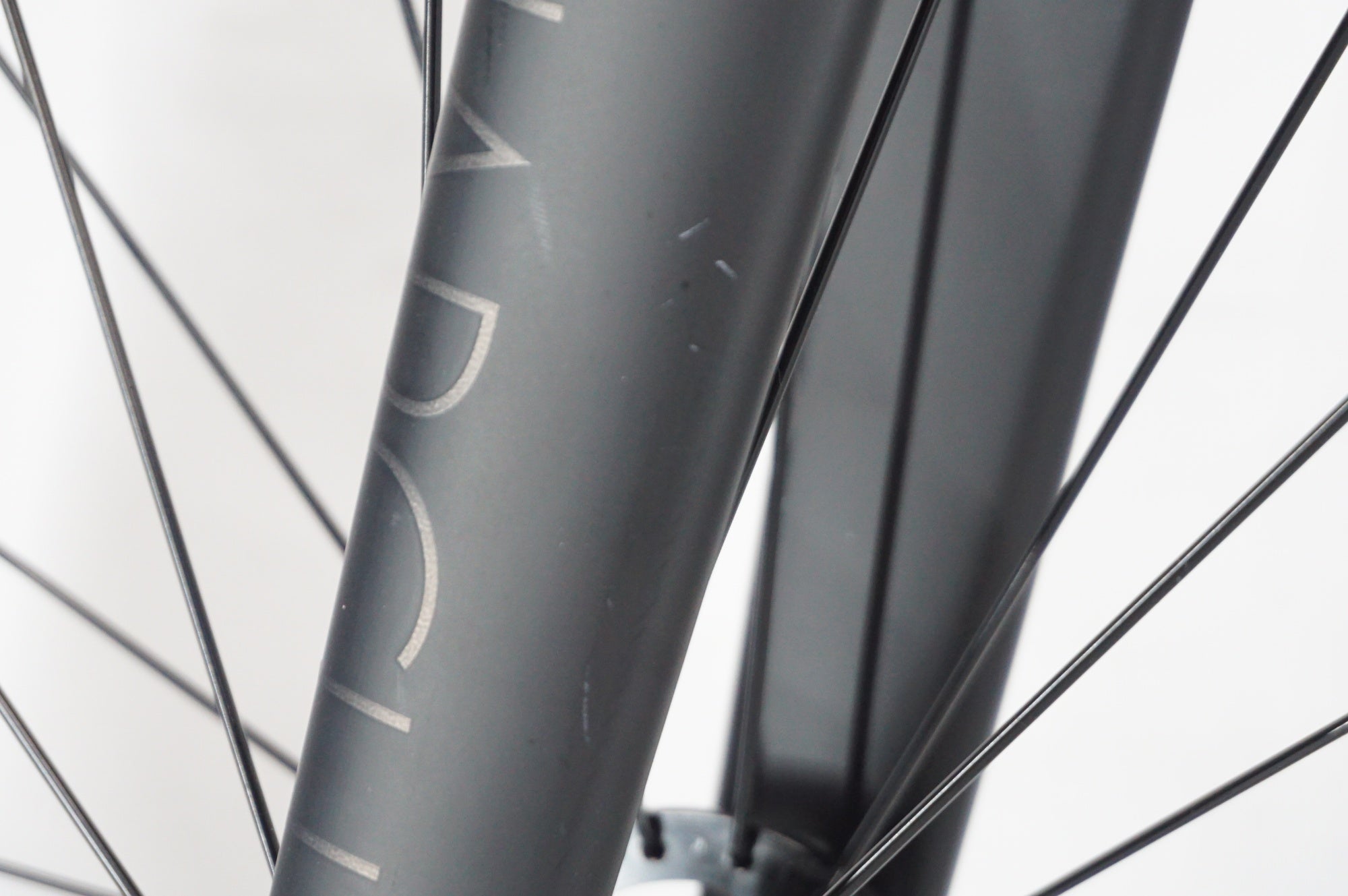 TYRANT BIKES 「タイラントバイク」 MONARCH 2024年モデル ピストバイク / 阪急塚口店