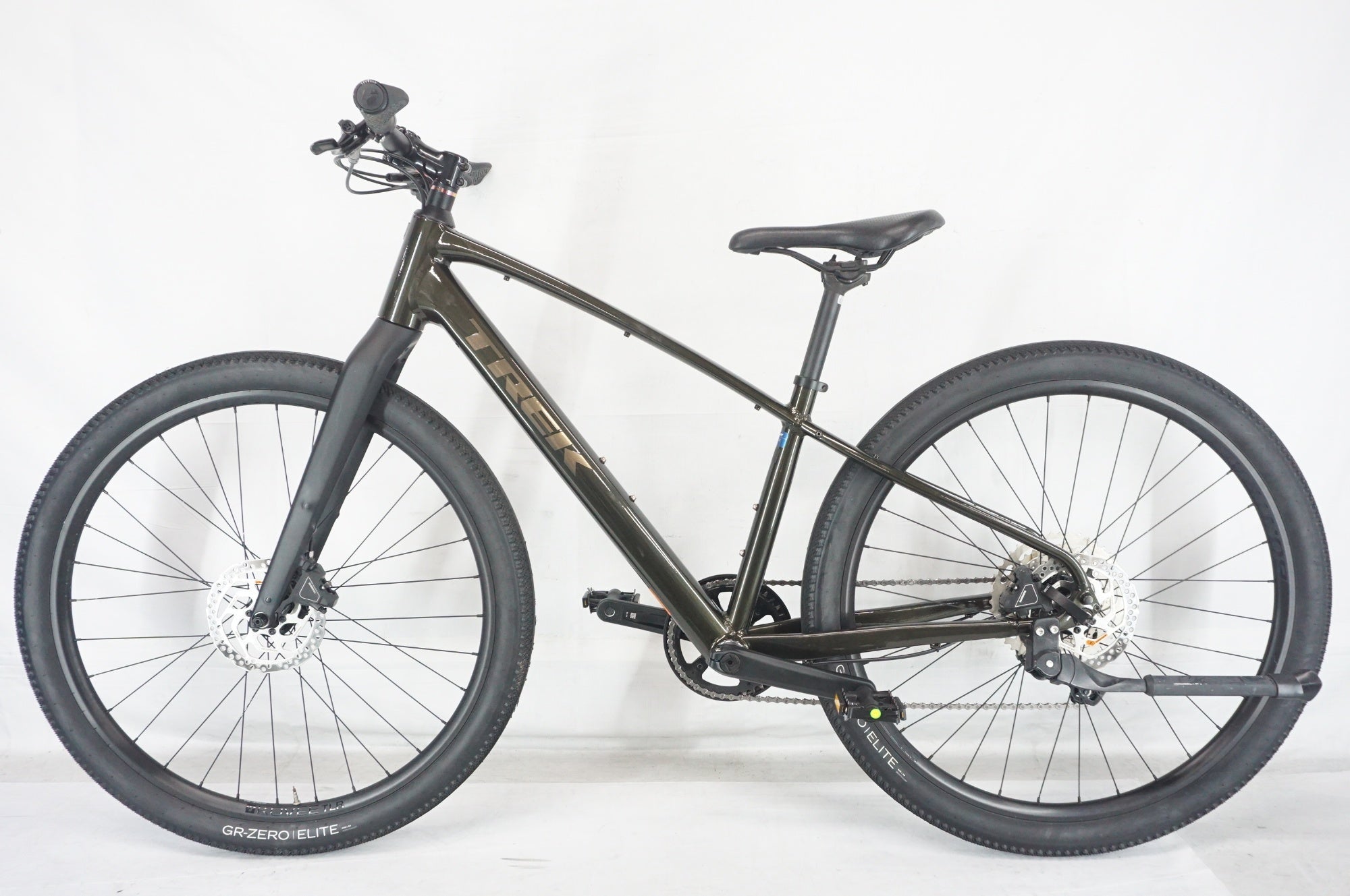 TREK 「トレック」 DUAL SPORT 3 GEN 5 2023年モデル クロスバイク / 阪急塚口店