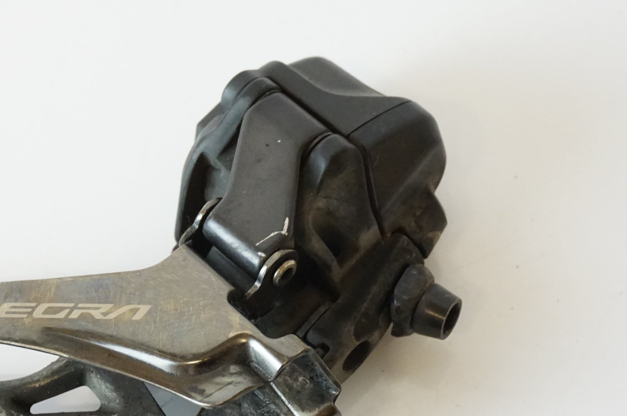 SHIMANO 「シマノ」 ULTEGRA Di2 FD-R8150 フロントディレイラー