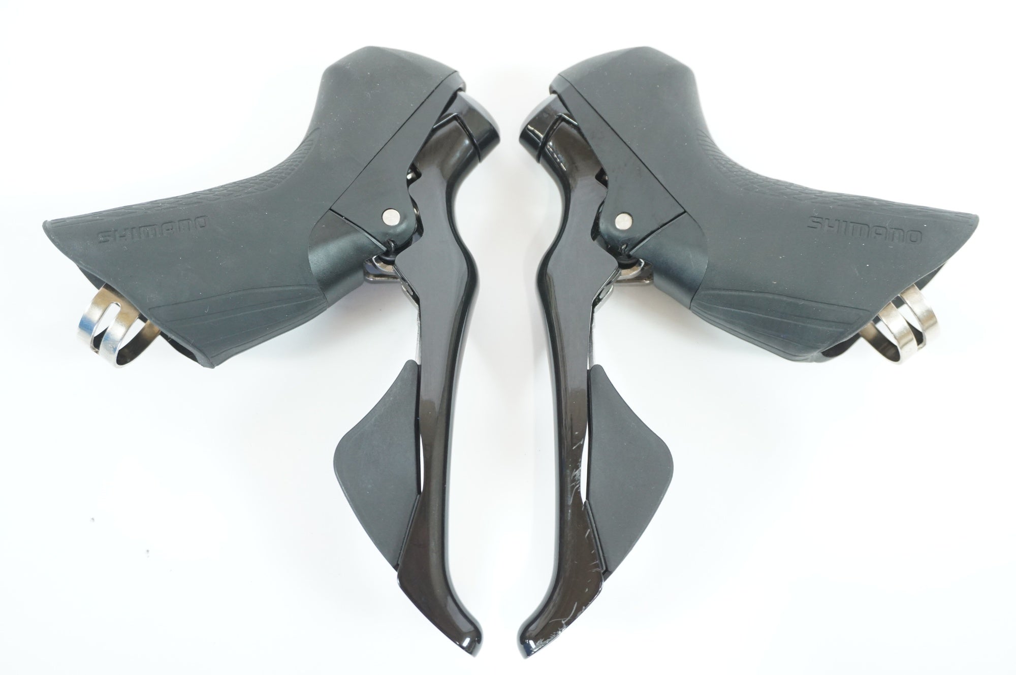 Shimano 105 ST-R7000 新品未使用 SHIMANO 「シマノ」 105 ST-R7000 デュアルコントロールレバー
