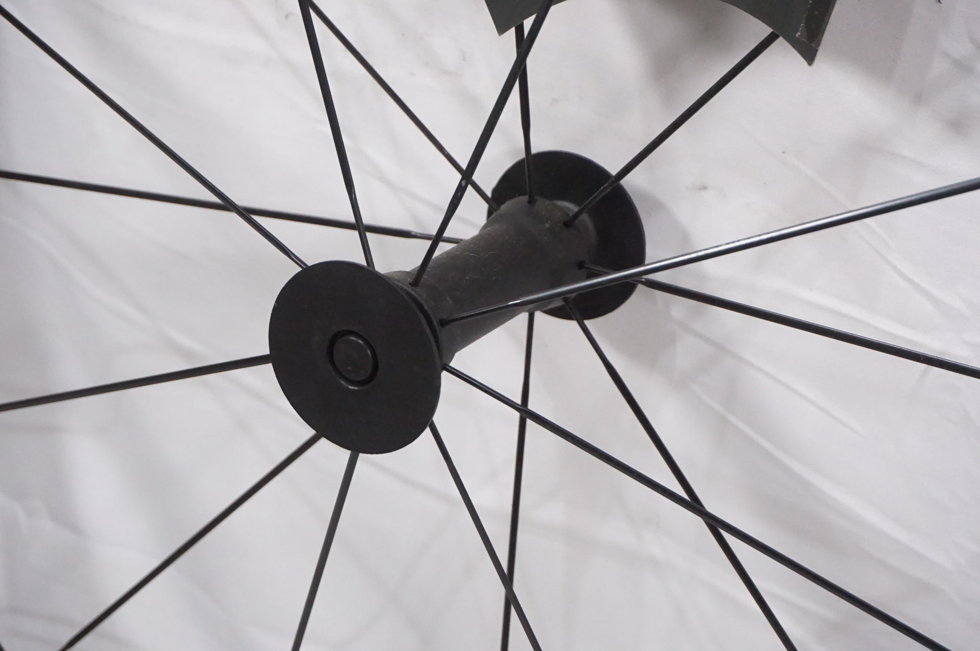 VUELTA 「ヴエルタ」 Carbon Pro VX2 ホイールセット / AKIBA店