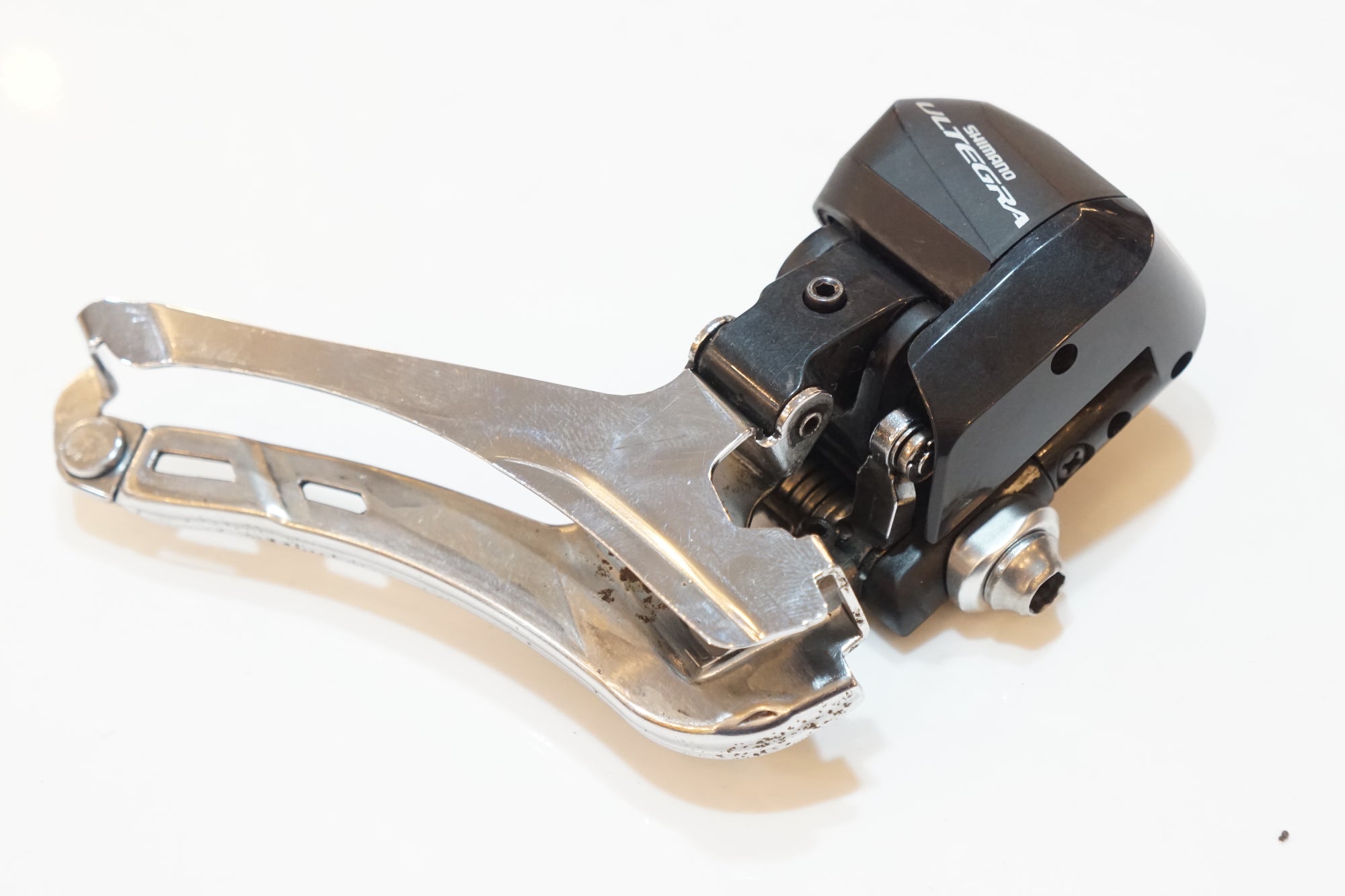 SHIMANO 「シマノ」 ULTEGRA FD-6870 フロントディレイラー