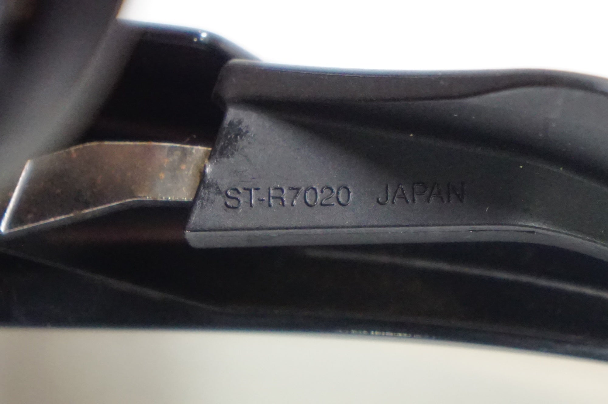 SHIMANO 「シマノ」 105 ST-R7020 デュアルコントロールレバー 右のみ / 熊谷本店