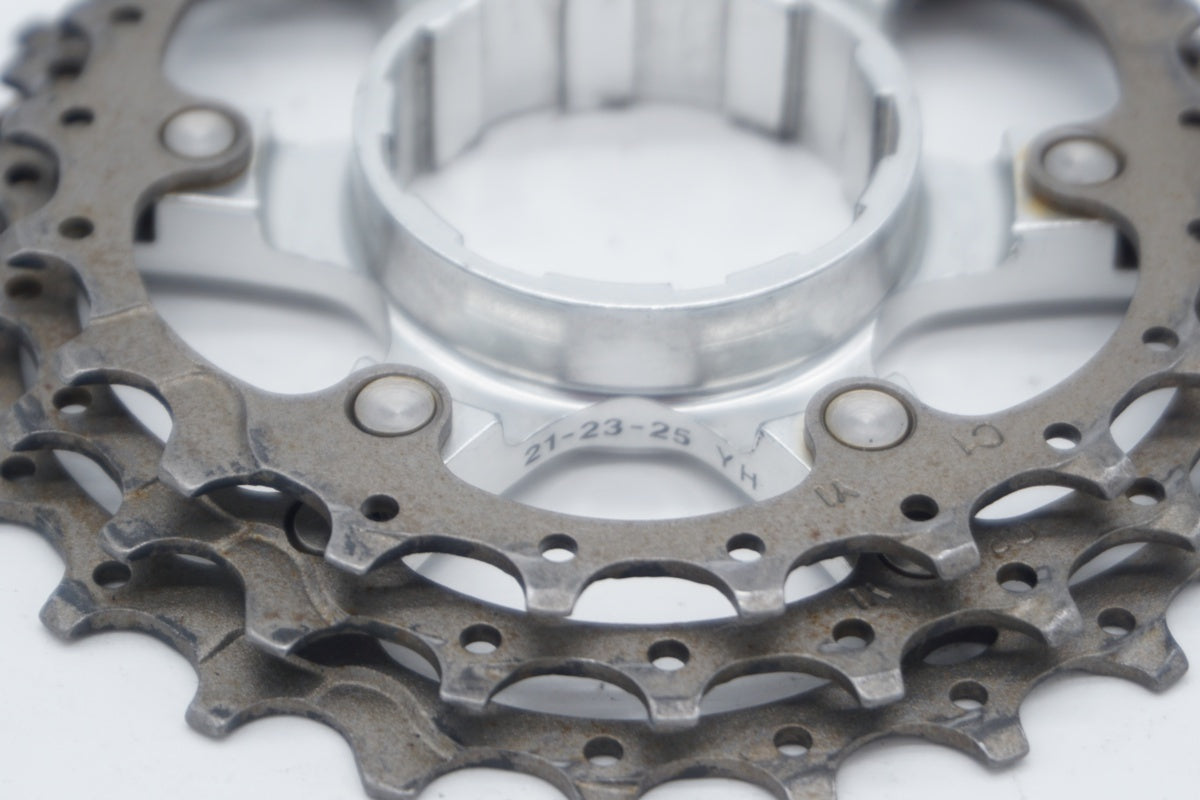SHIMANO 「シマノ」 DURA-ACE CS-7700 12-25T スプロケット/ 滋賀大津