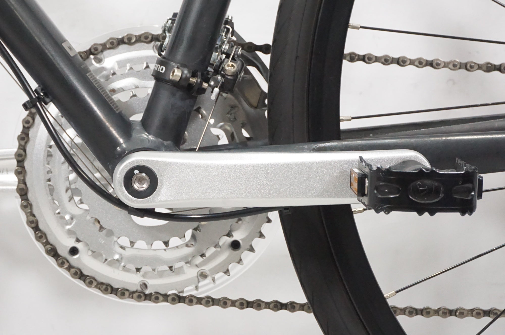 GIANT 「ジャイアント」 ESCAPE R DISC 2022年モデル クロスバイク / AKIBA店