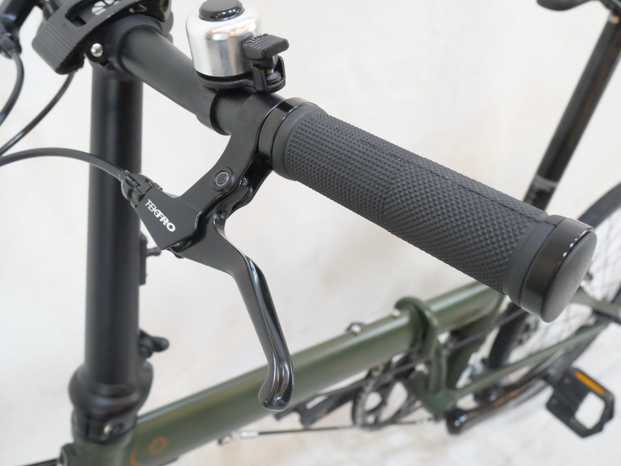 DAHON 「ダホン」 SPEED FALCO 2024年モデル 20インチ 折り畳み自転車 / バイチャリ浦和ベース