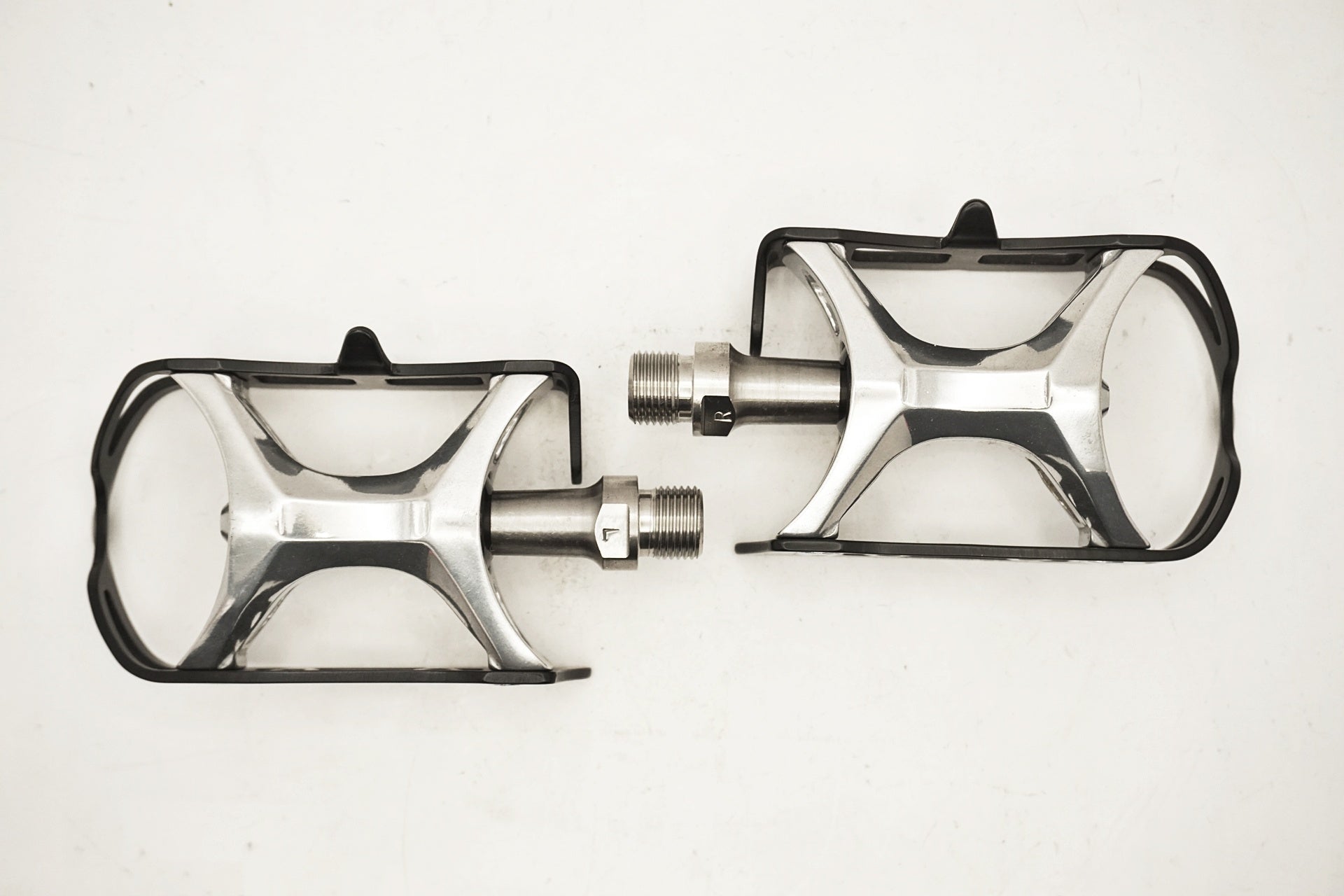 SUNTOUR 「サンツアー」 SUPERBE PRO ペダル / 有明ガーデン店