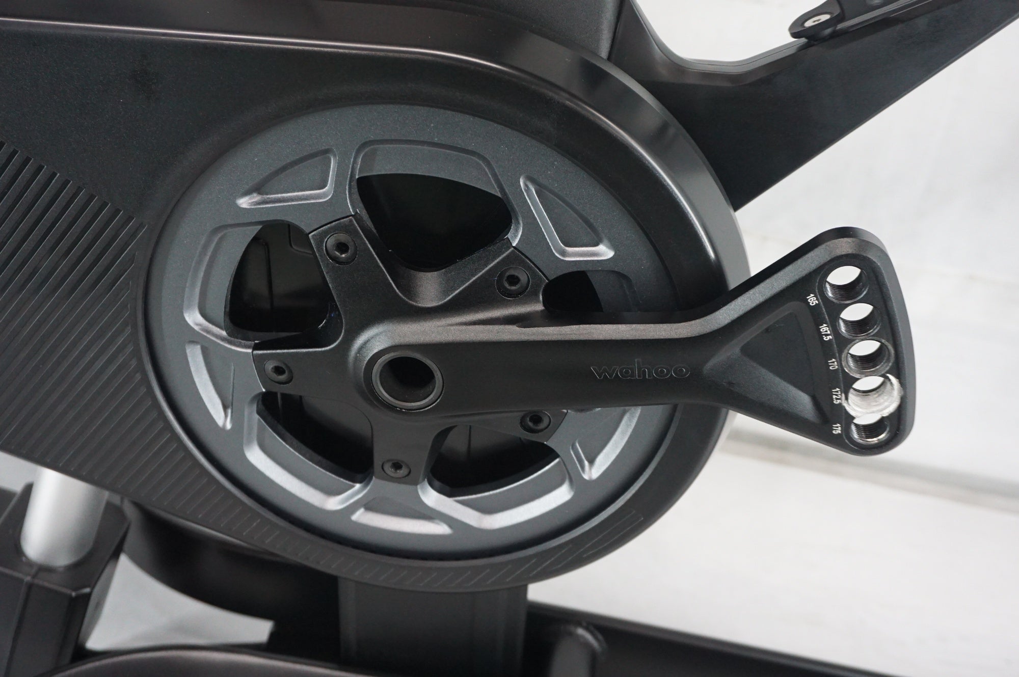 ジャンク WAHOO 「ワフー」 KICKR BIKE スマートバイク / 阪急塚口店