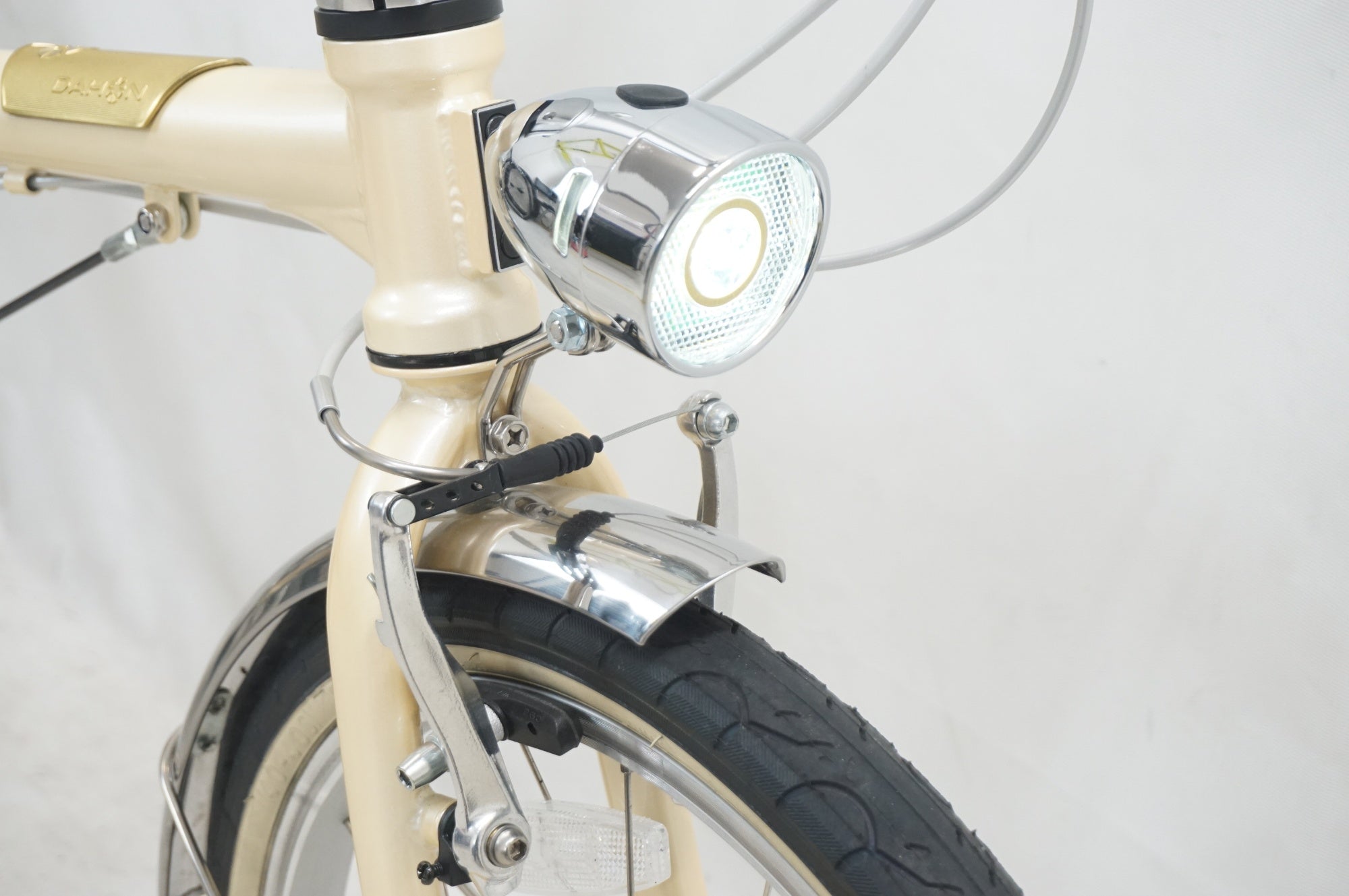 DAHON 「ダホン」 BOARDWALK D7 2023年モデル 20インチ 折り畳み自転車 / 福岡店