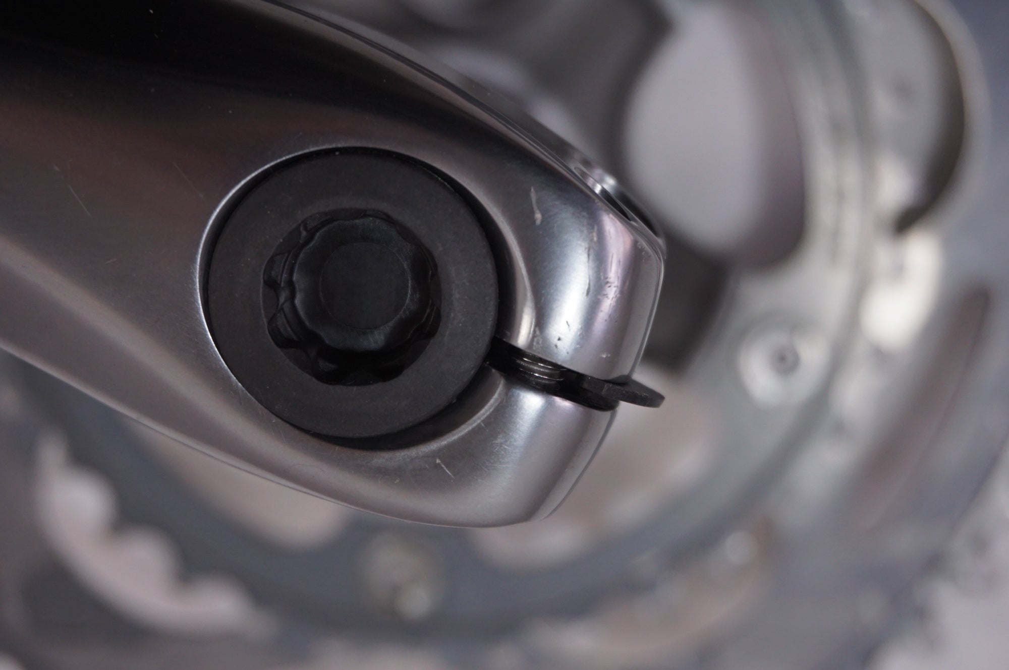 SHIMANO 「シマノ」 FC-R565 50-34T 172.5mm クランクセット / 世田谷店