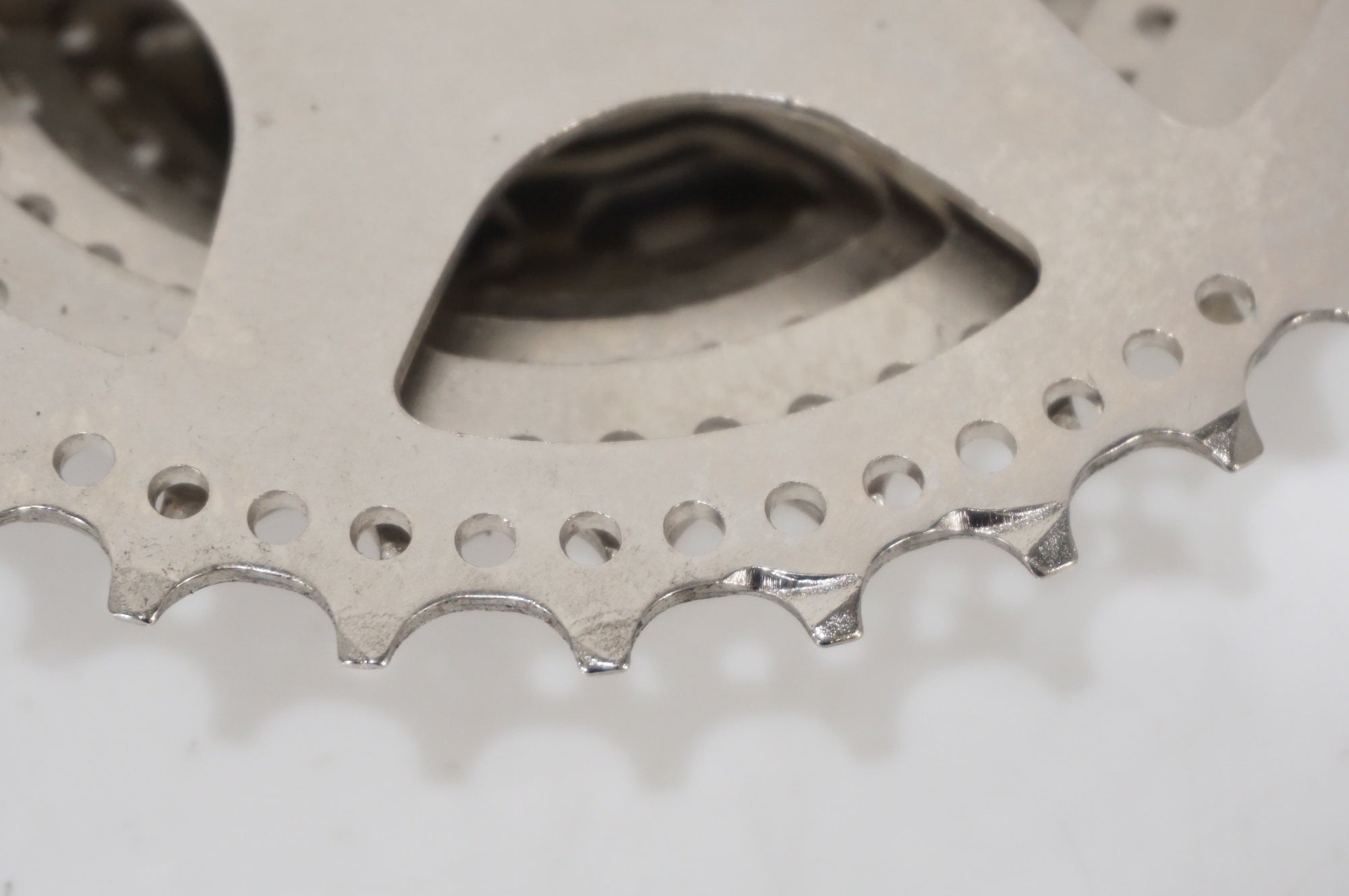 SHIMANO 「シマノ」 CS-HG40-AW 11-32T スプロケット / AKIBA店