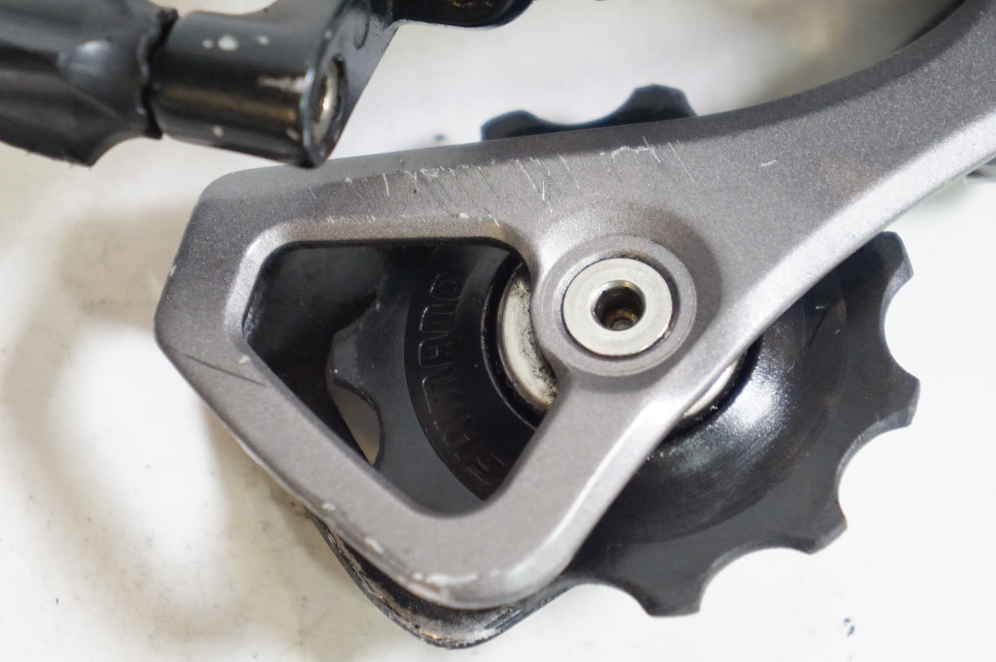 SHIMANO 「シマノ」 105 FD-5700 フロント RD-5701 リア ディレイラー セット / 熊谷本店