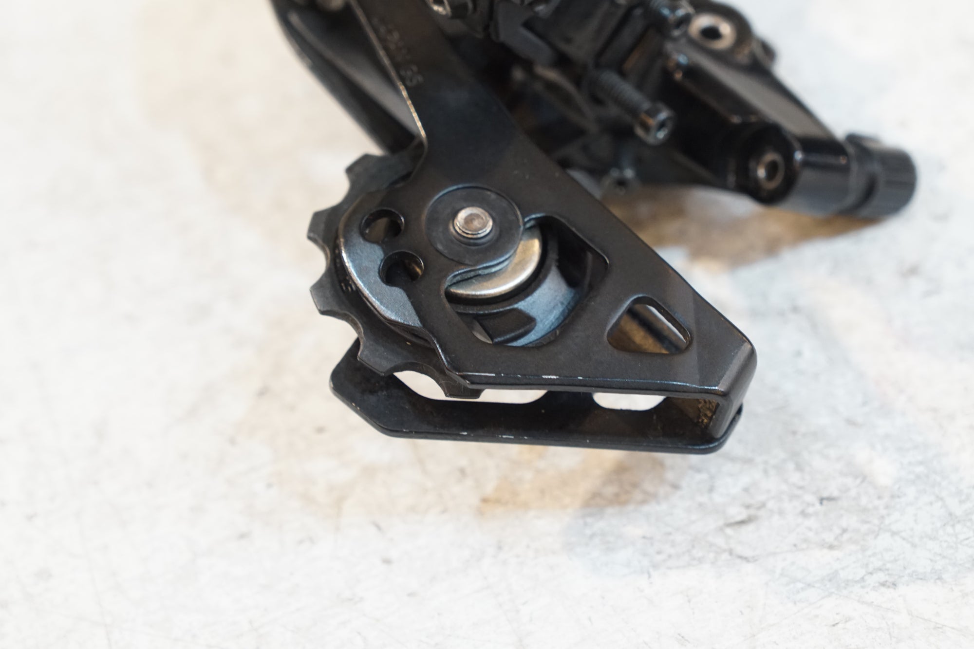 SHIMANO 「シマノ」 105 RD-R7000 リアディレイラー / バイチャリ浦和