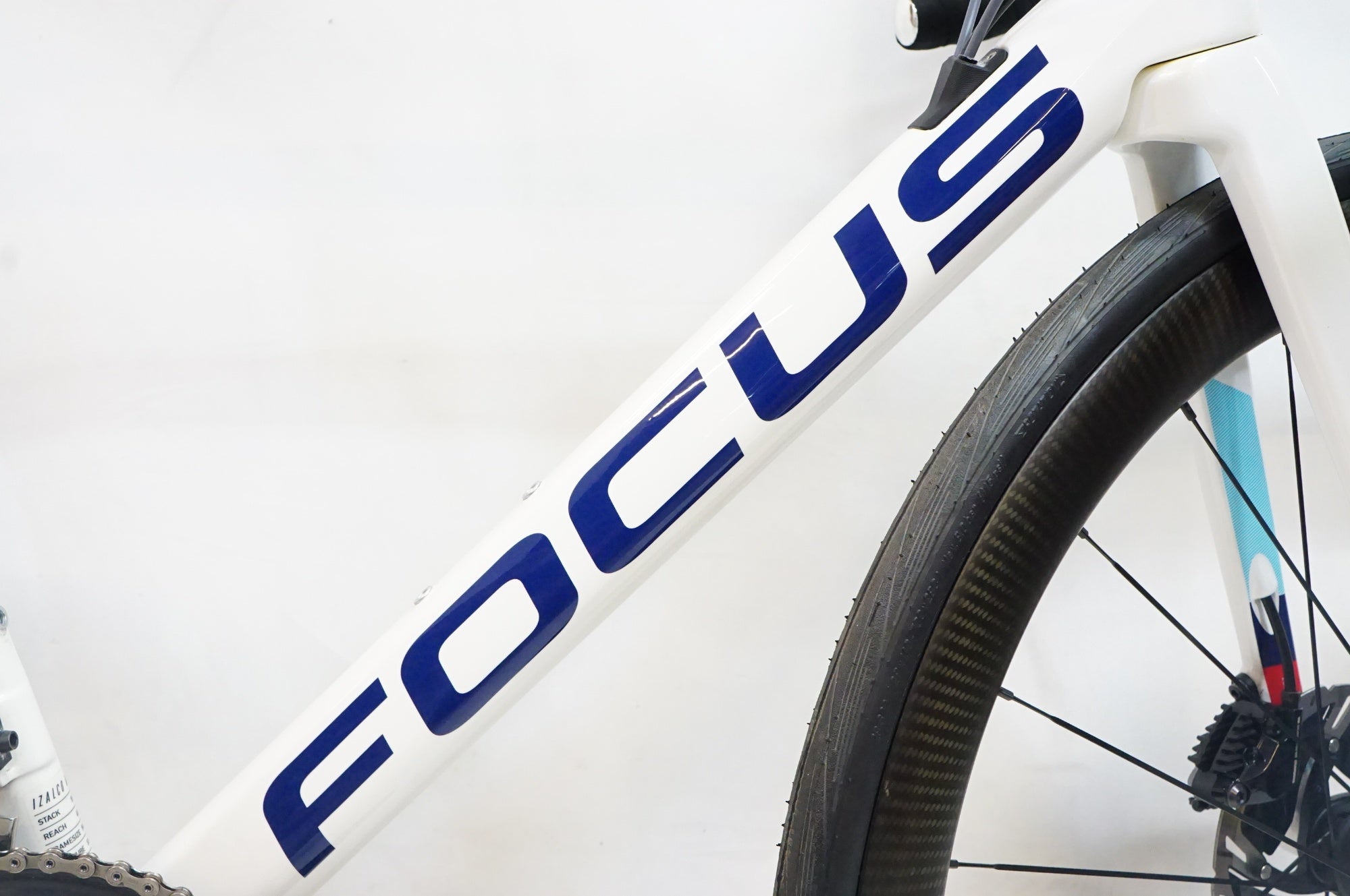 FOCUS 「フォーカス」 IZALCO MAX DISC 8 2020年モデル ロードバイク
