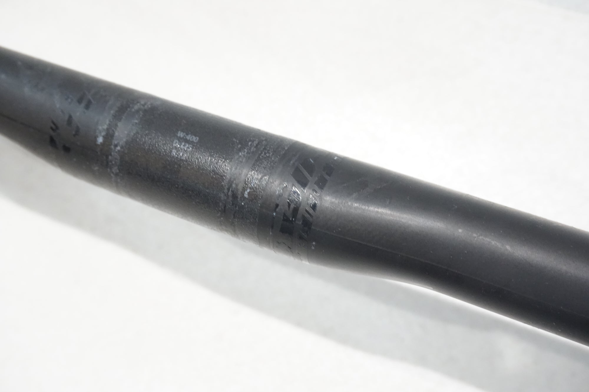 GIANT 「ジャイアント」 CONTACT SLR Φ31.8 400mm カーボン ハンドル