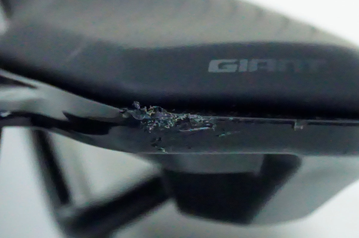 GIANT 「ジャイアント」 APPROACH サドル / 名古屋大須店