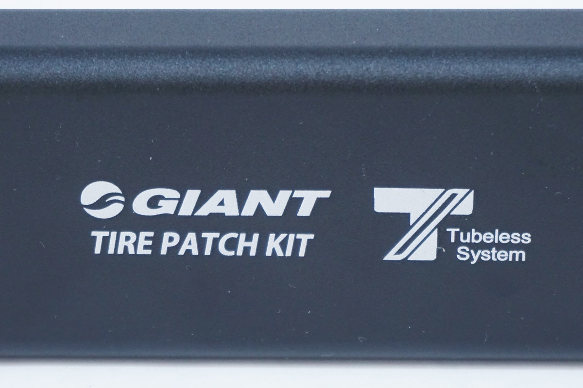 GIANT 「ジャイアント」 TIRE PATCH KIT パッチキット / 大阪美原北インター店