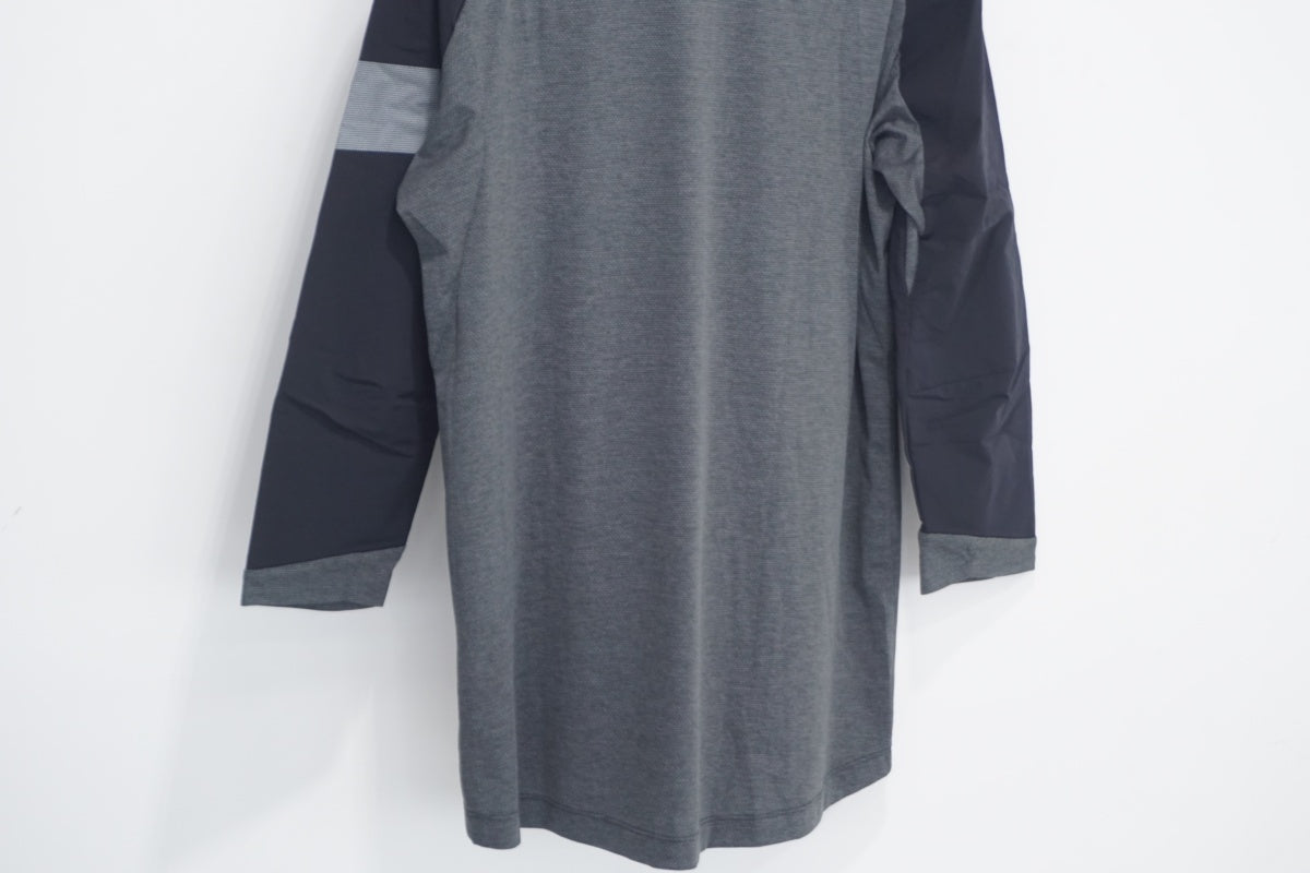 RAPHA 「ラファ」 Mサイズ 長袖 ウェア / 滋賀大津店