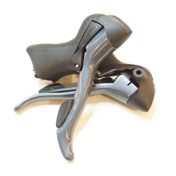 SHIMANO 「シマノ」 CLARIS ST-2400 デュアルコントロールレバー
