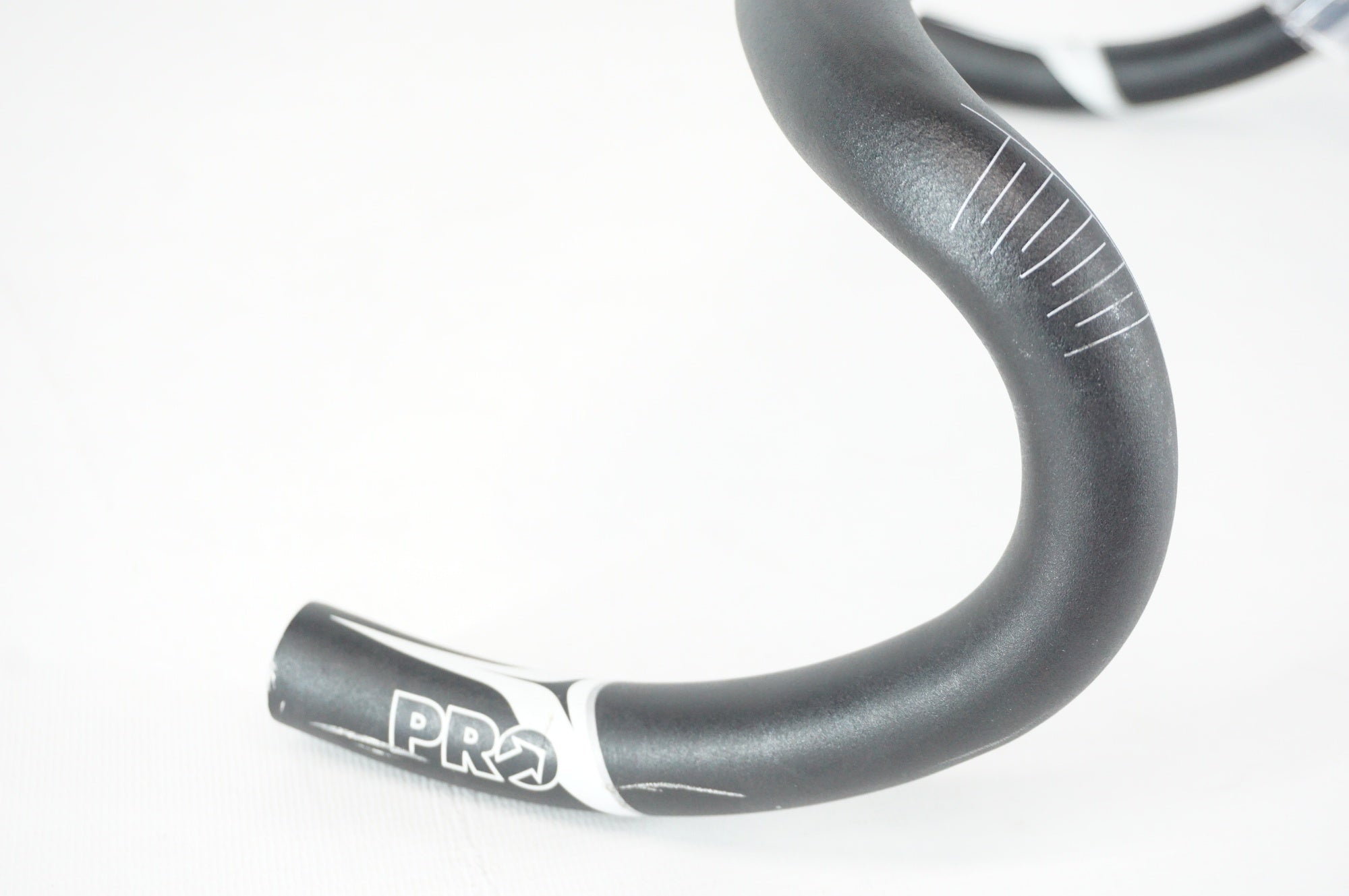 SHIMANO 「シマノ」 PRO VIBE 7S φ31.8 400mm ハンドル / 阪急塚口店