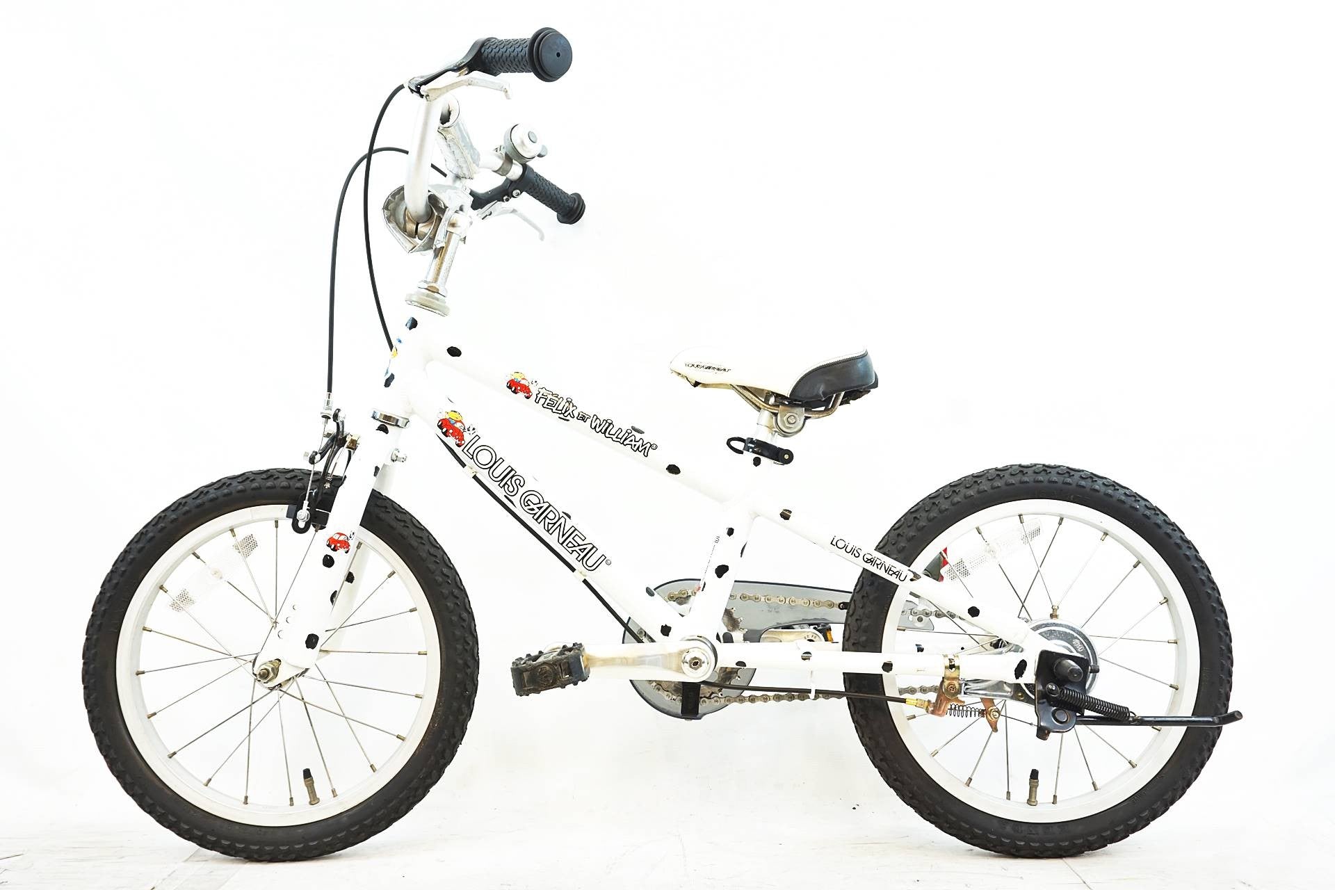 美品LOUIS GARNEAU キッズバイク 18インチ 身長105〜120 美品LOUIS GARNEAU キッズバイク 18インチ 身長105〜120 美品
