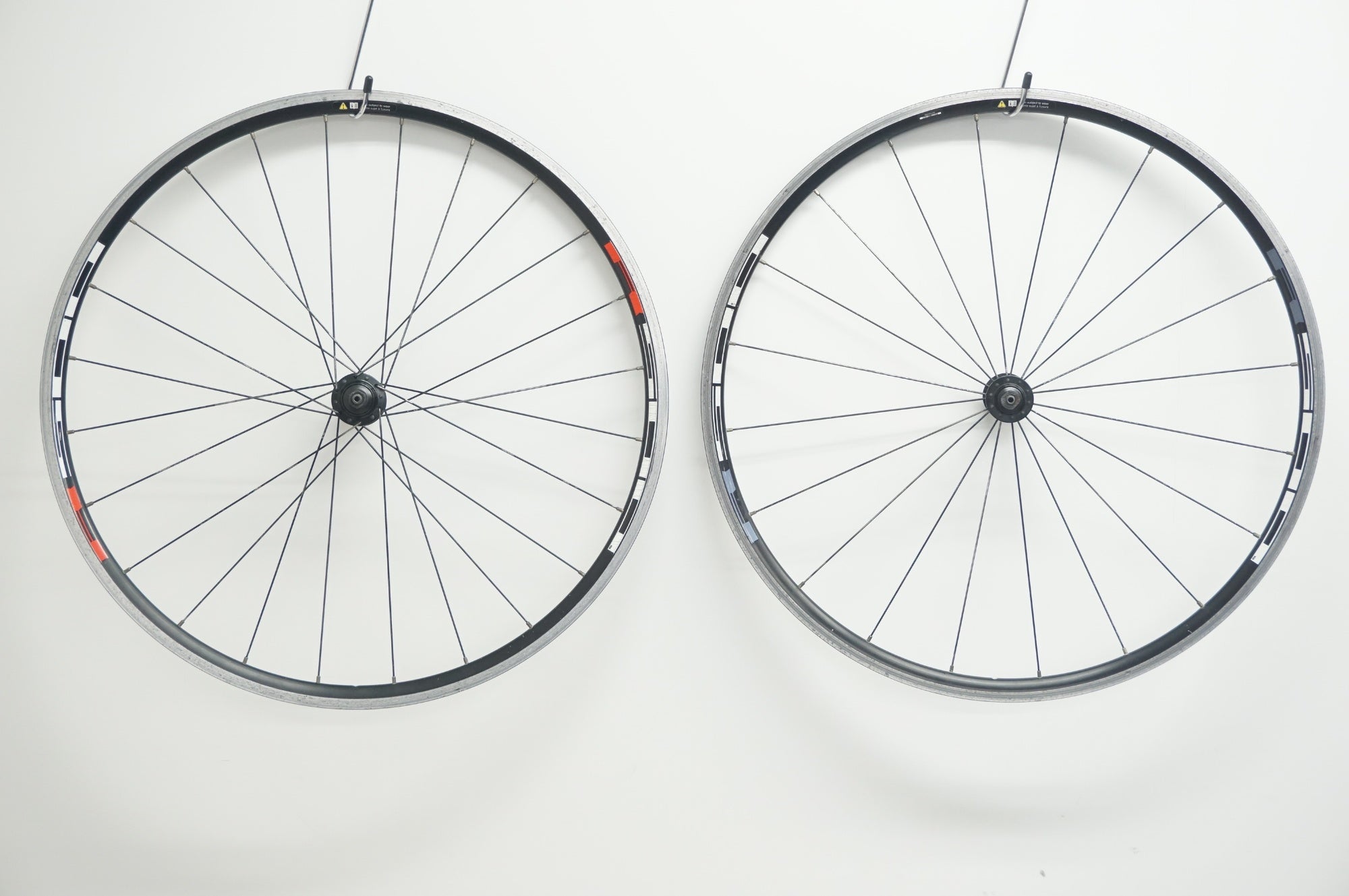 SHIMANO 「シマノ」 WH-R501 シマノ10速 ホイールセット / 福岡店
