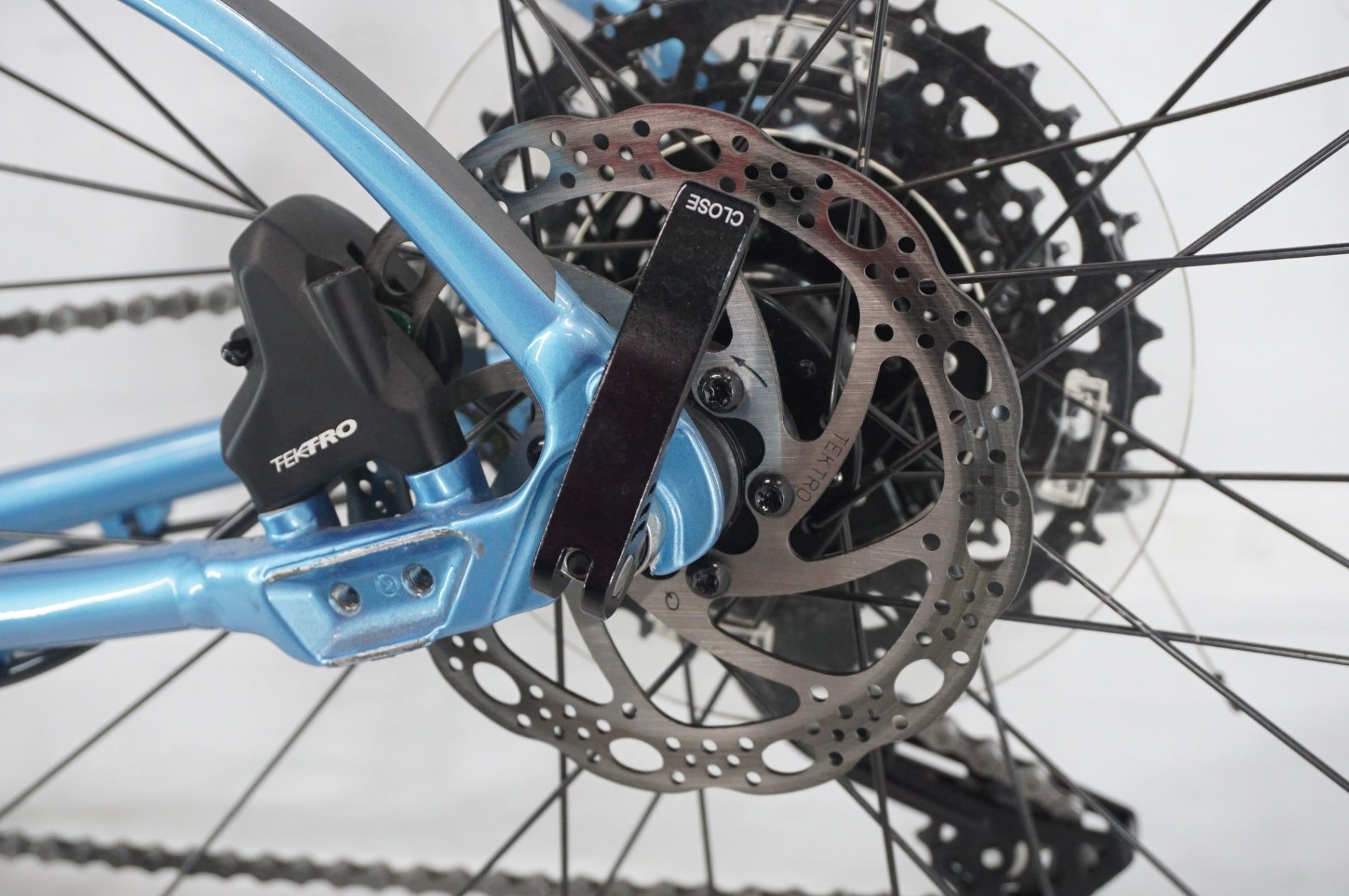 CANNONDALE 「キャノンデール」 QUICK4 DISC 2024年モデル クロス