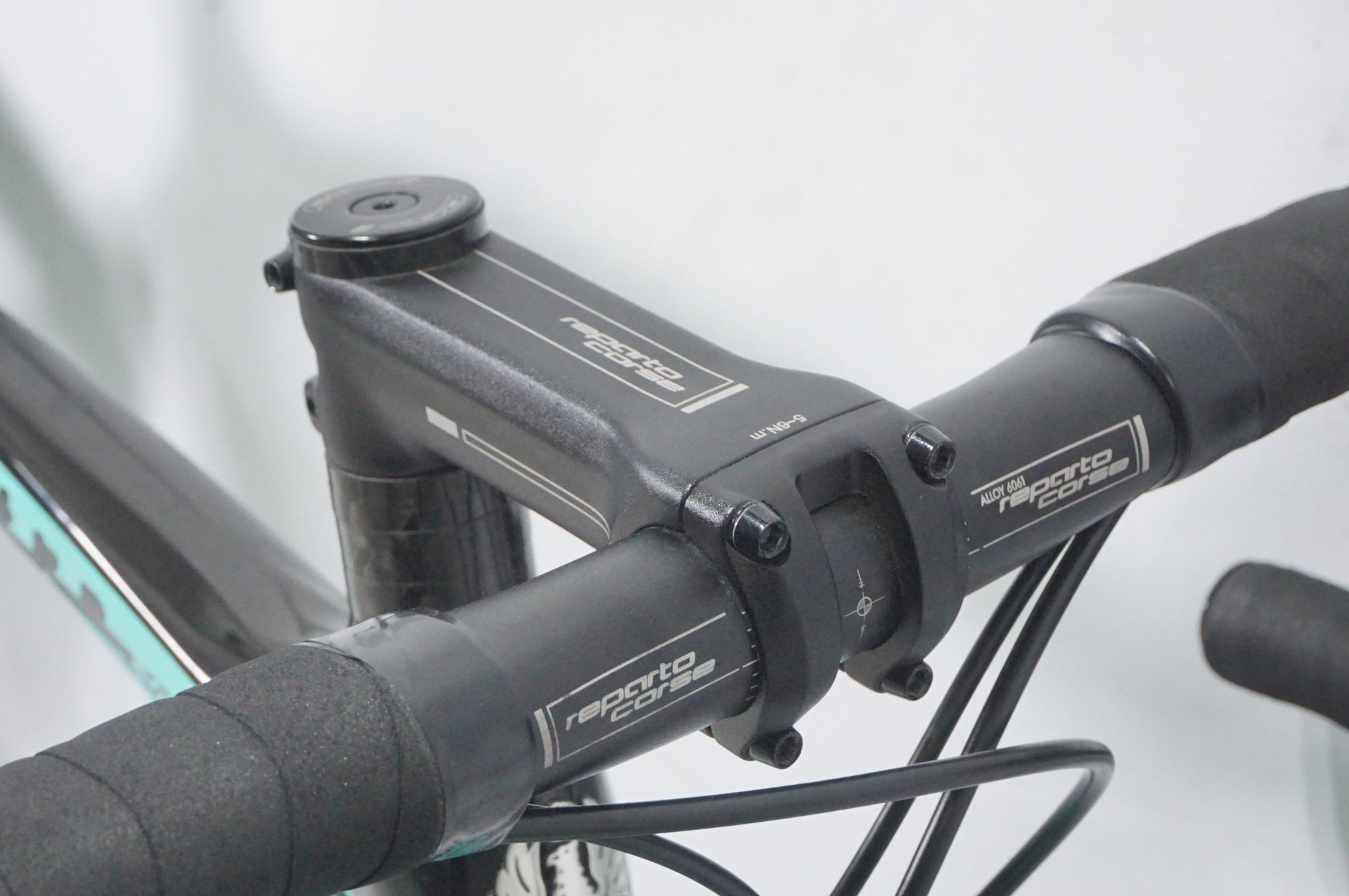 BIANCHI 「ビアンキ」」 OLTRE XR3 DISC 105 2019年モデル