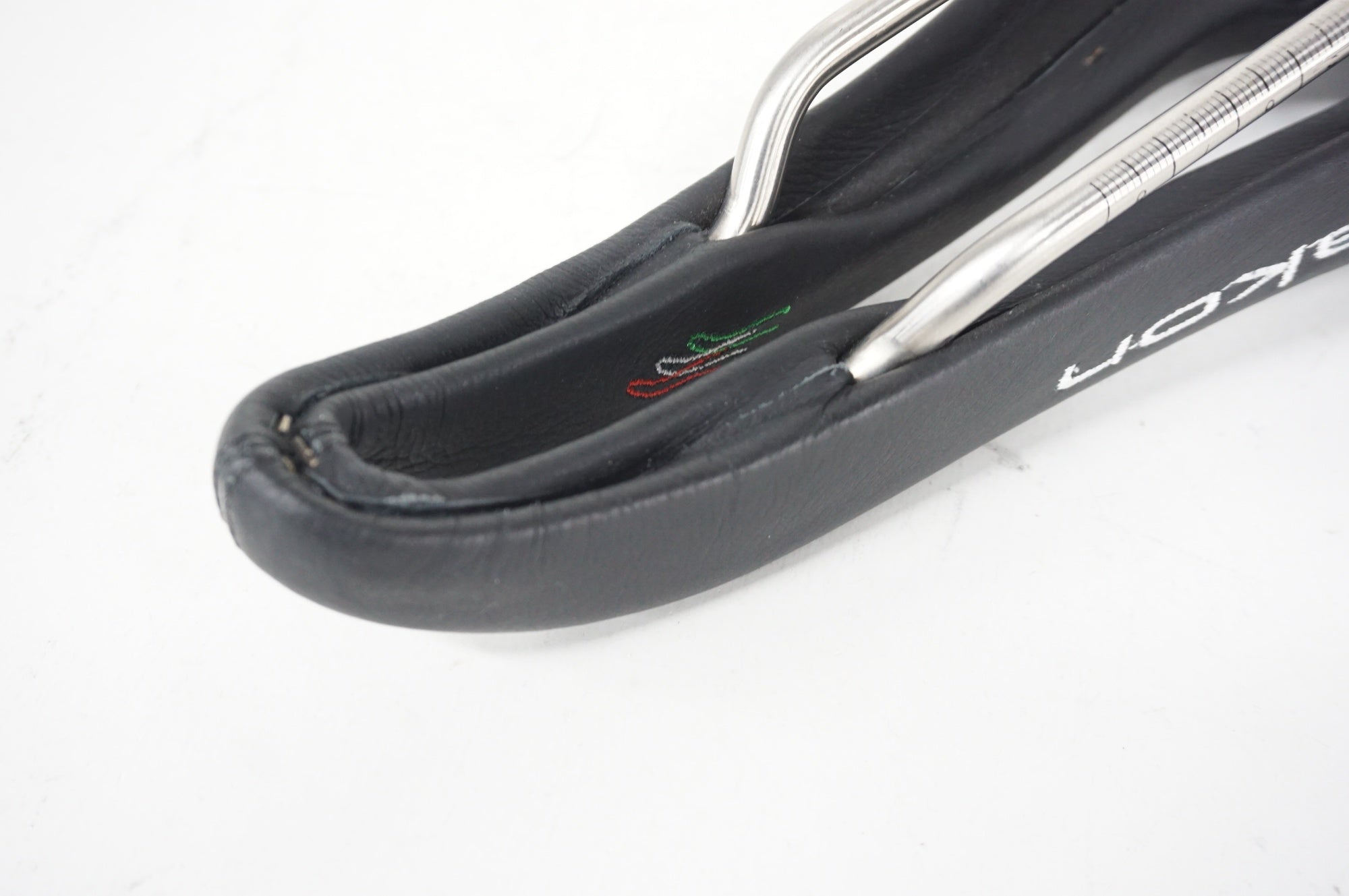 SELLE SMP 「セラ エスエムピー」 DRAKON サドル / 阪急塚口店