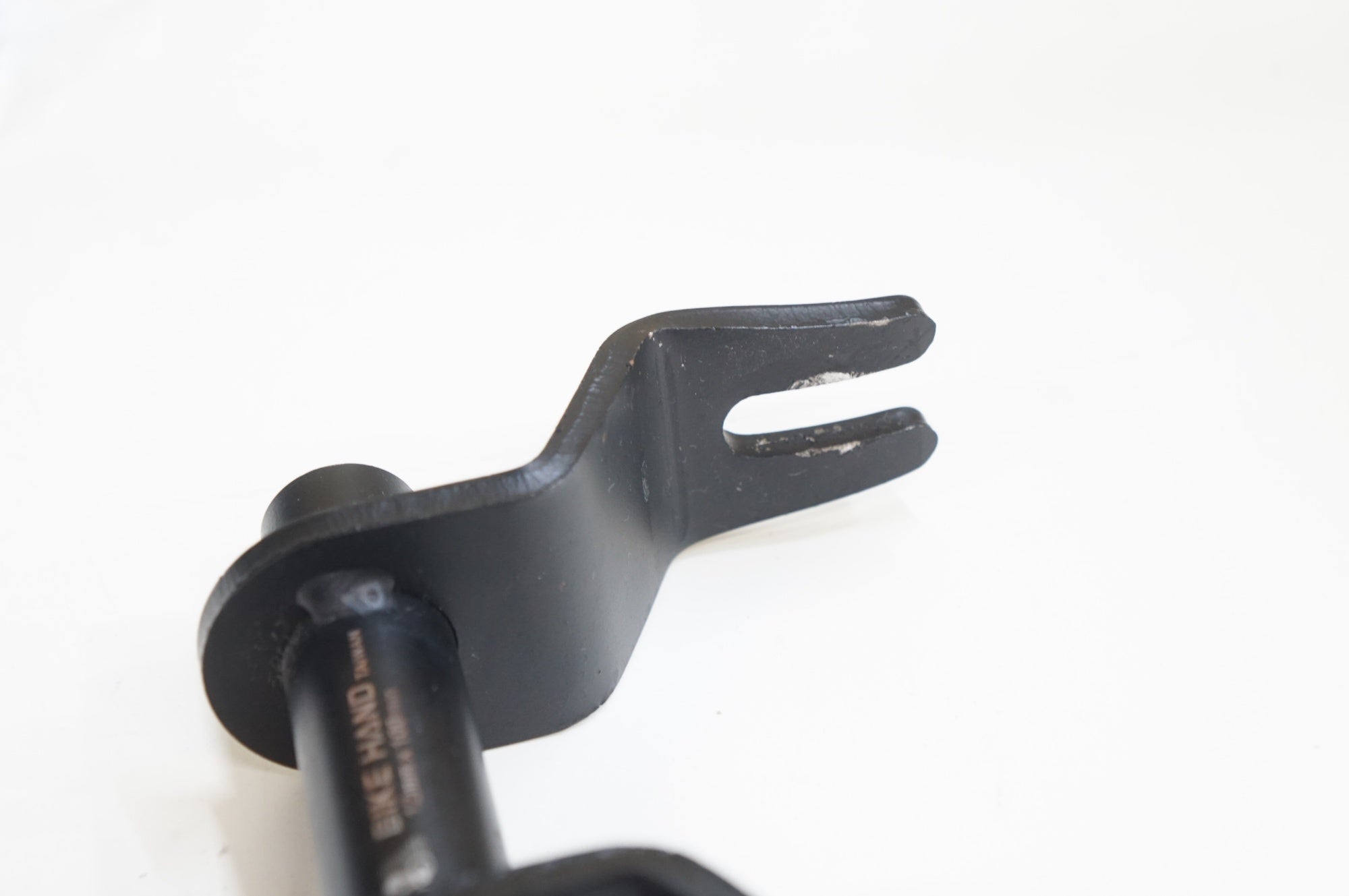 BIKE HAND 「バイク ハンド」 スルーアクスルフォークマウント / 大宮店