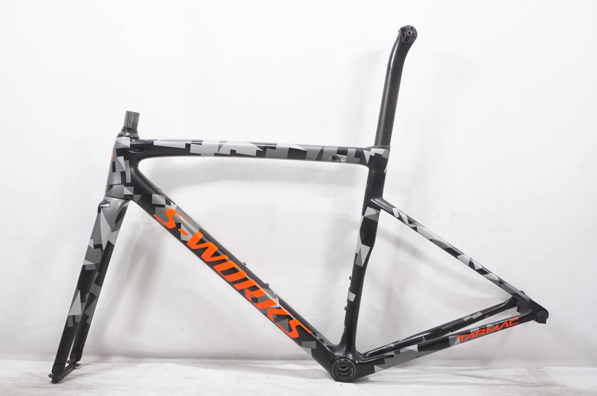 SPECIALIZED 「スペシャライズド」 S-WORKS TARMAC SL6 2018年モデル フレームセット / AKIBA店