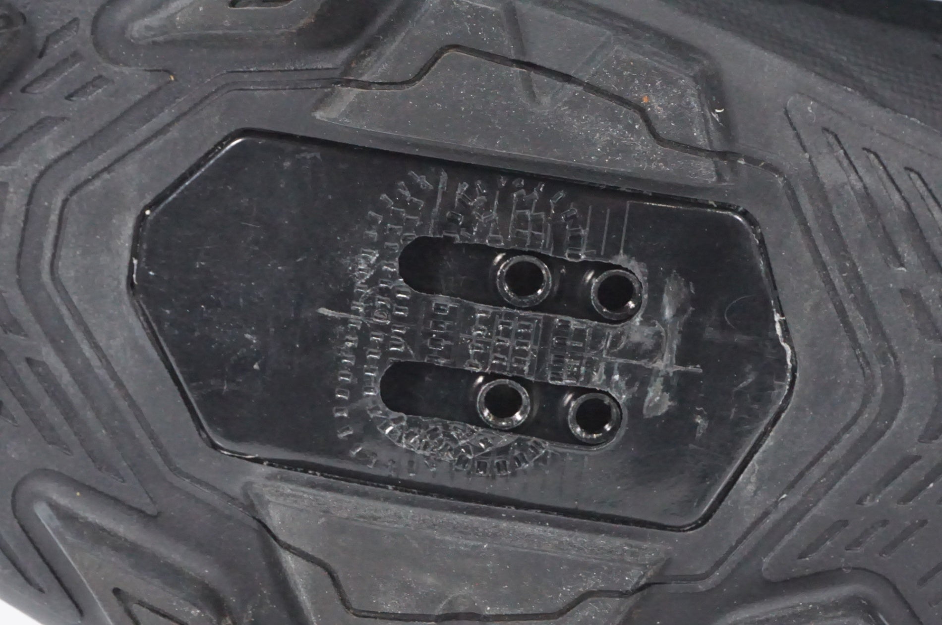 SHIMANO 「シマノ」 SH-XC300 27.2cm シューズ / AKIBA店