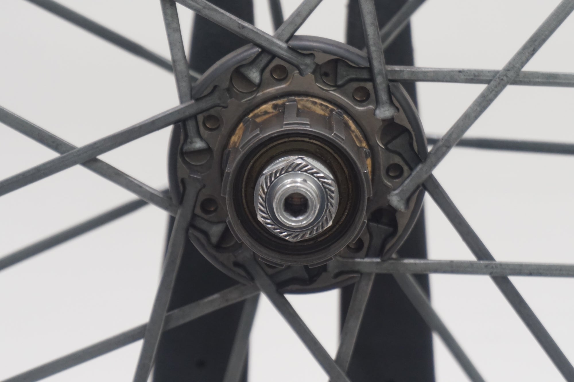 CAMPAGNOLO 「カンパニョーロ」 SHAMAL ULTRA チタニウムカラー シマノ10S ホイールセット / 京都西院店