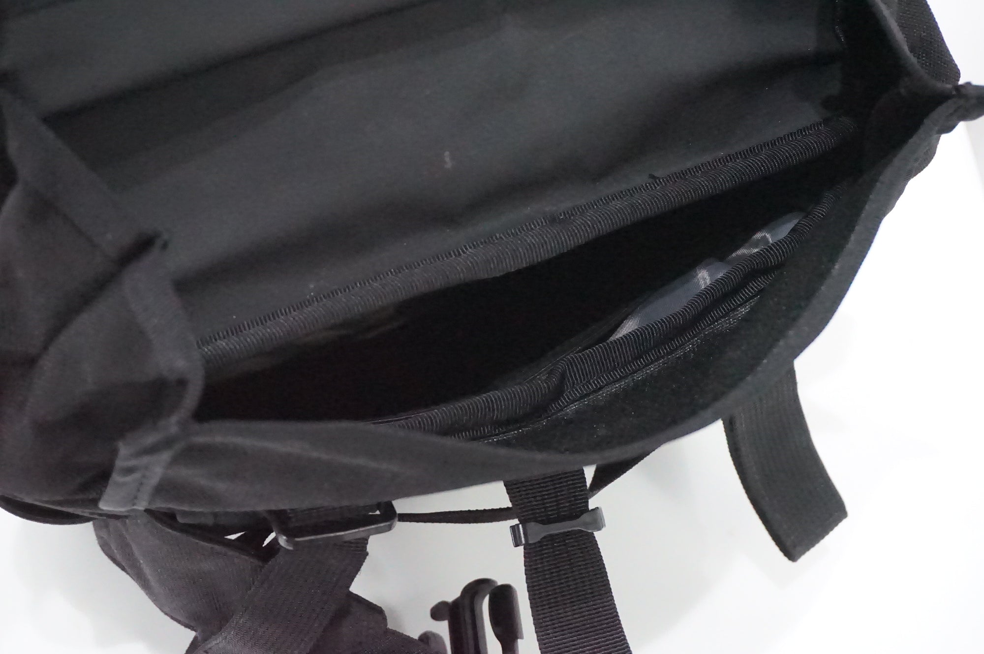 CHROME 「クローム」 DOUBLETRACK HANDLEBAR BAG ハンドルバーバッグ / AKIBA店