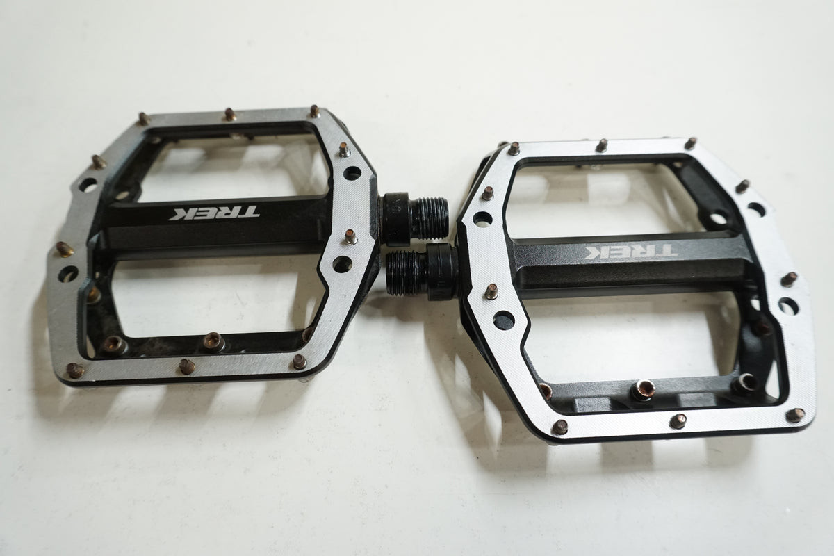 TREK 「トレック」 LINK PRO ペダル / 大宮店