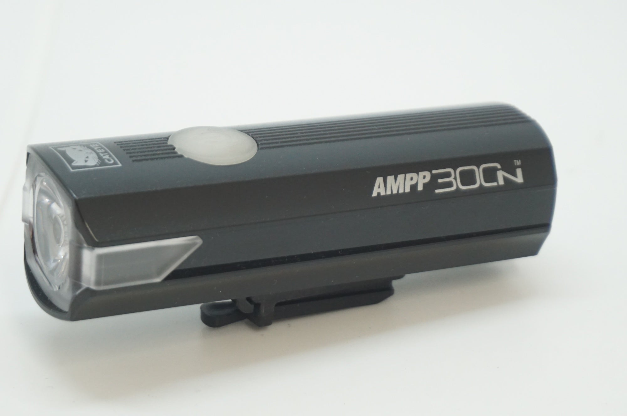 CATEYE 「キャットアイ」 AMPP300N フロントライト / 福岡店