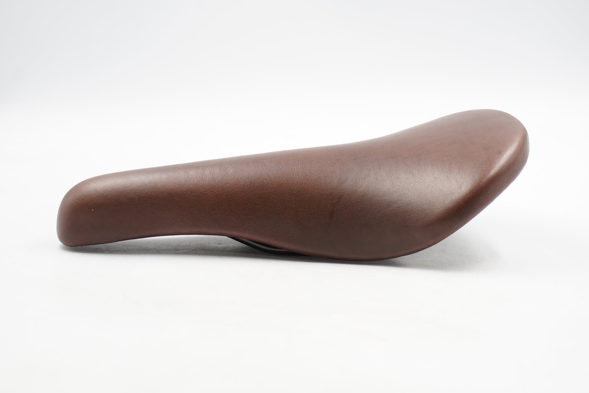 VELO 「ベロ」 サドル / 奈良店