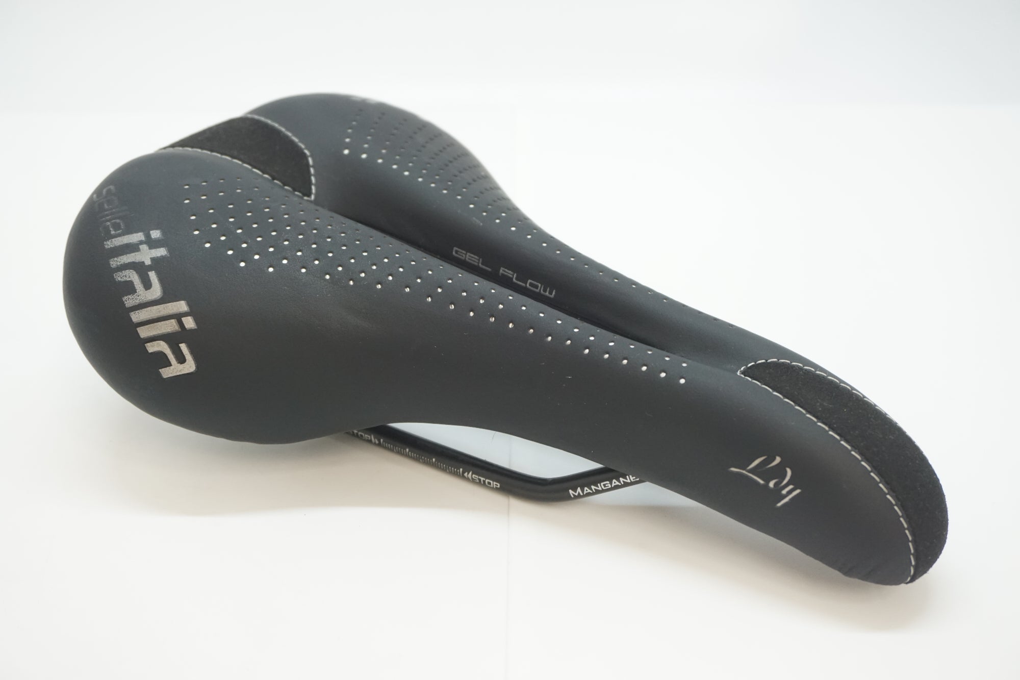 SELLE ITALIA 「セライタリア」 LADY SMALL GEL FLOW サドル / 福岡店