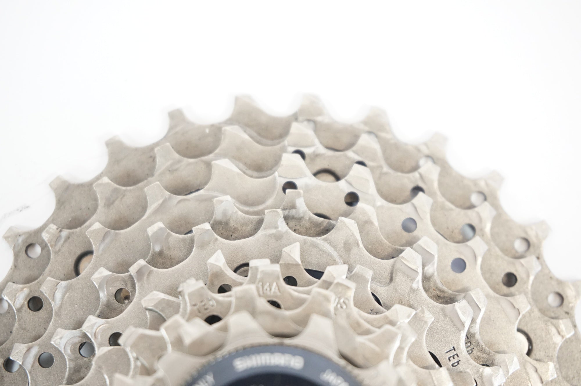 SHIMANO 「シマノ」 ULTEGRA CS-R8000 11-30T 11s スプロケット