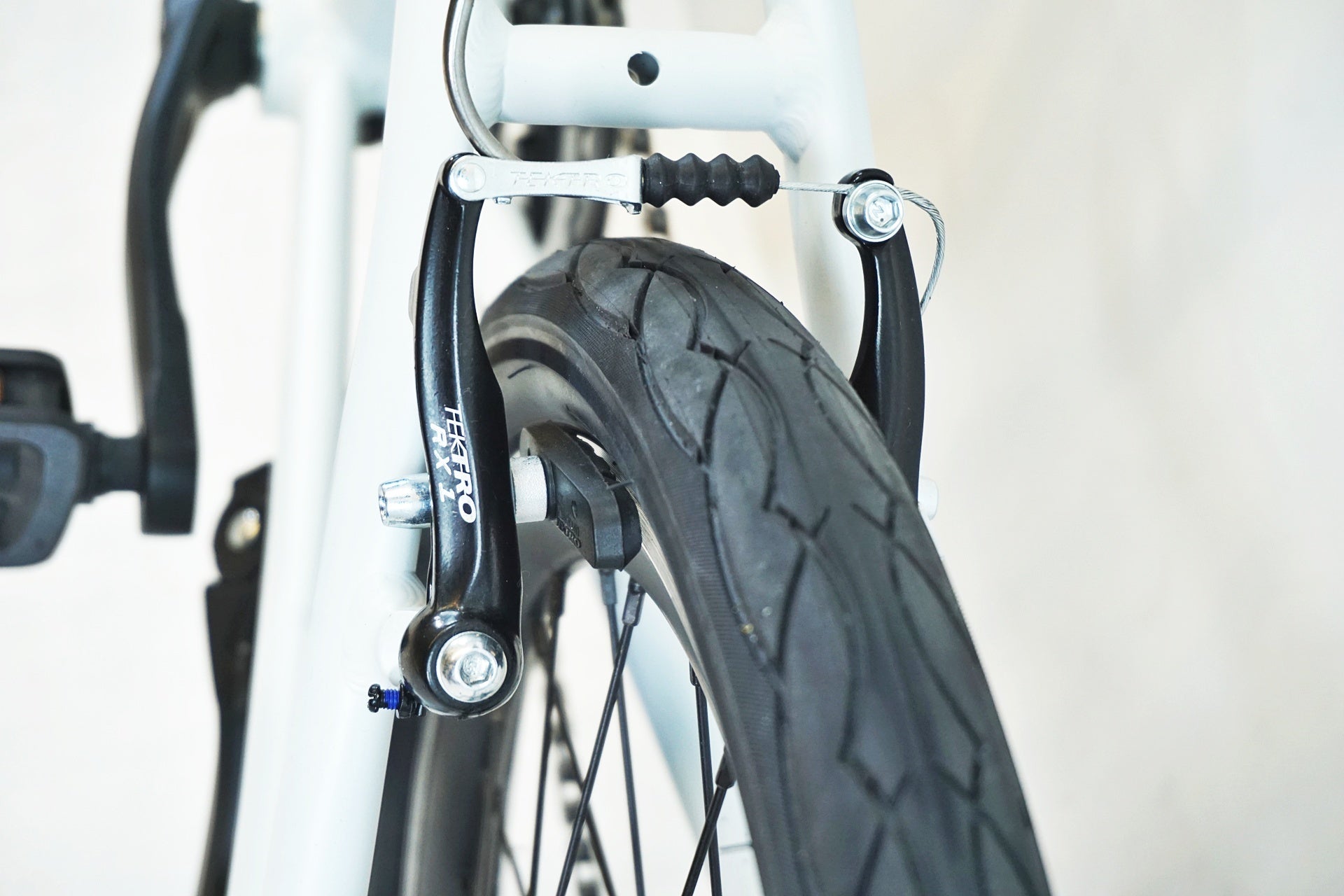 BIANCHI 「ビアンキ」 LECCO 2023年モデル 20インチ ミニベロ / 有明ガーデン店