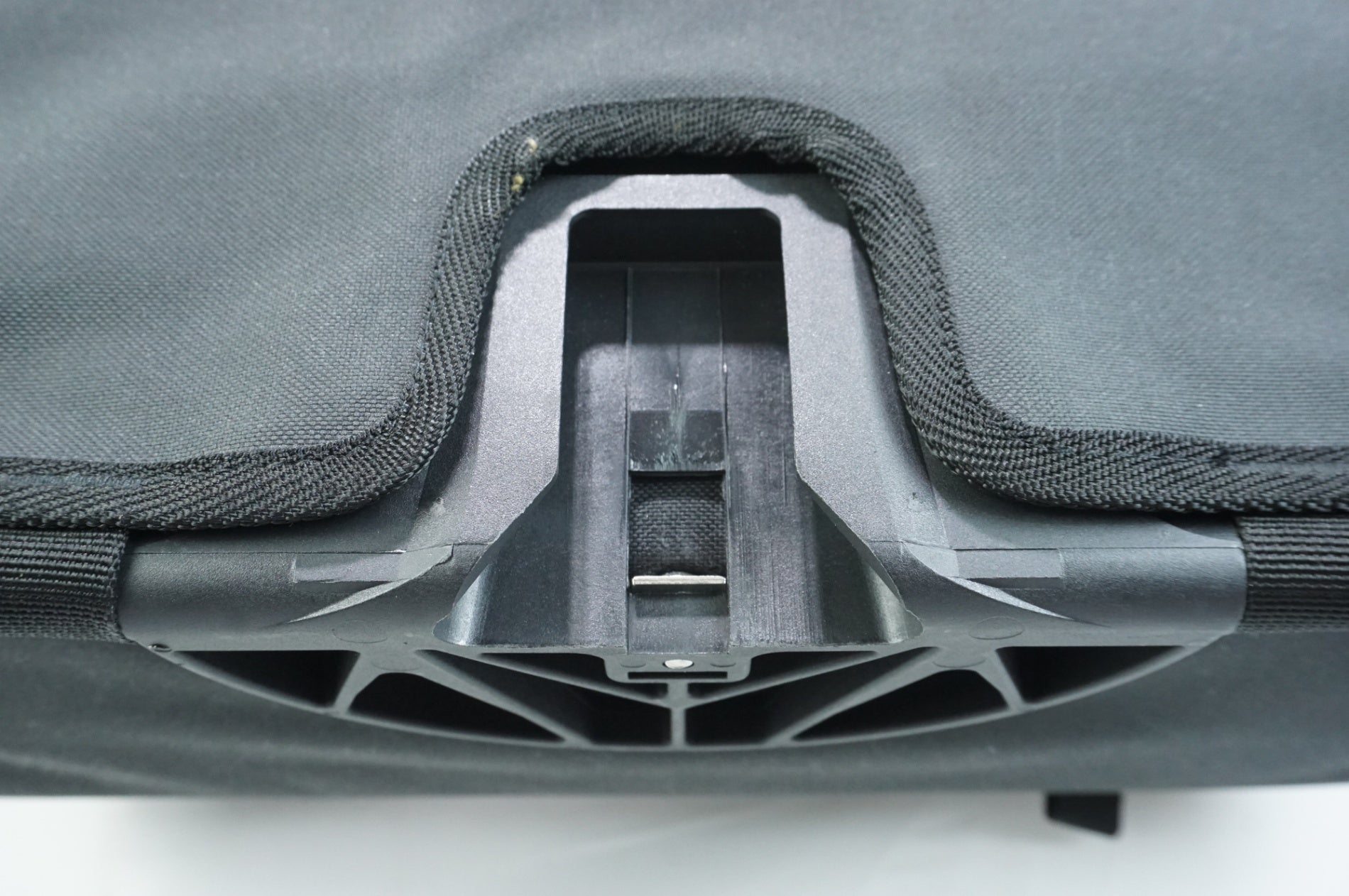 BROMPTON 「ブロンプトン」 MESSENGER BAG フロントバッグ / 中目黒店