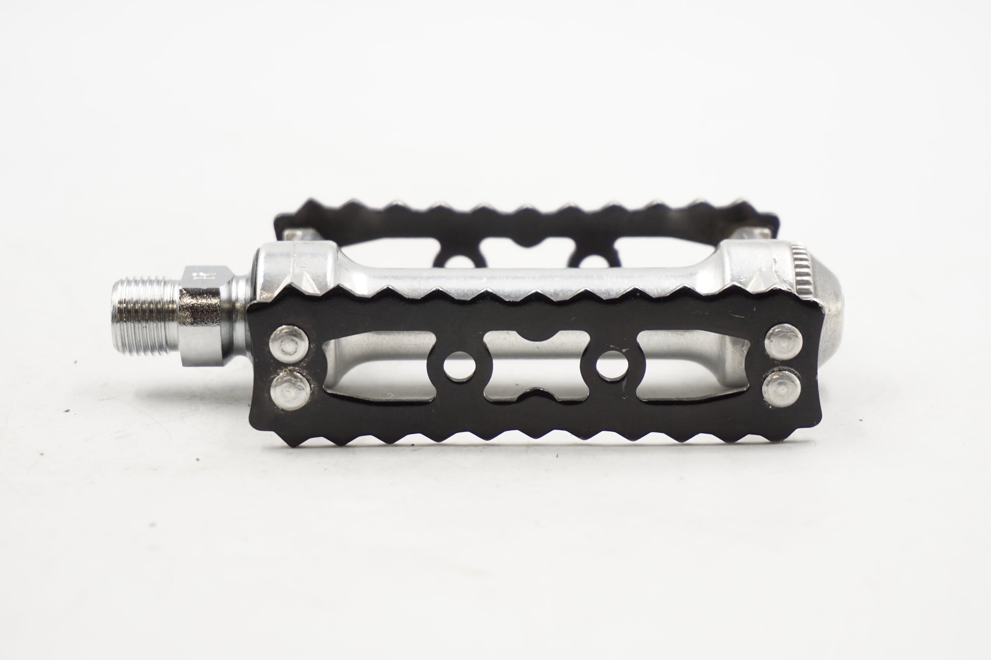 MKS 「ミカシマ」 SYLVAN ペダル / 奈良店