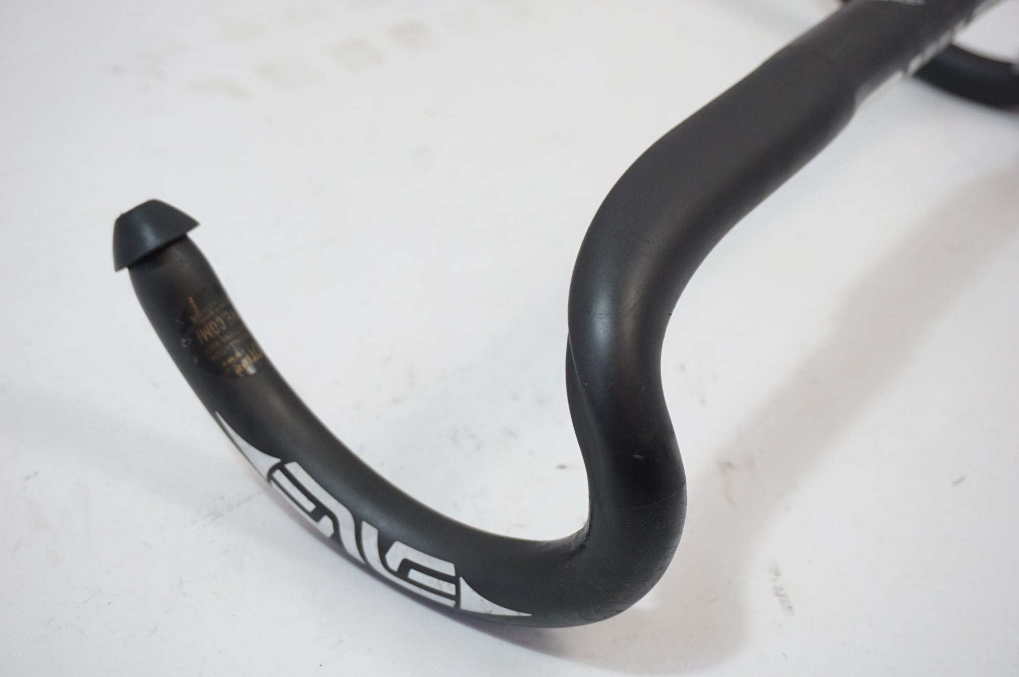 ENVE 「エンヴィ」 COMPACT ROAD BAR Φ31.8 420mm ハンドル / 世田谷店