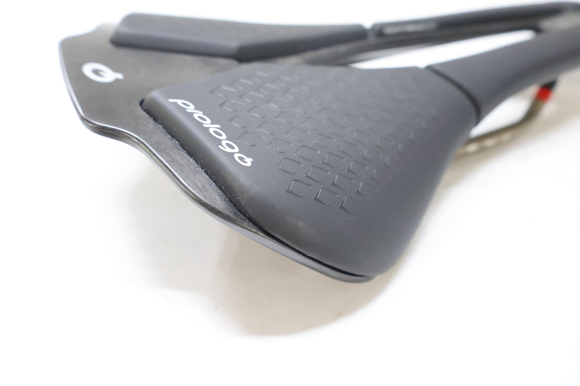 kyu　プロロゴスクラッチ//MS PROLOGO 「プロロゴ」 SCRATCH MS TiroX サドル / 高知店