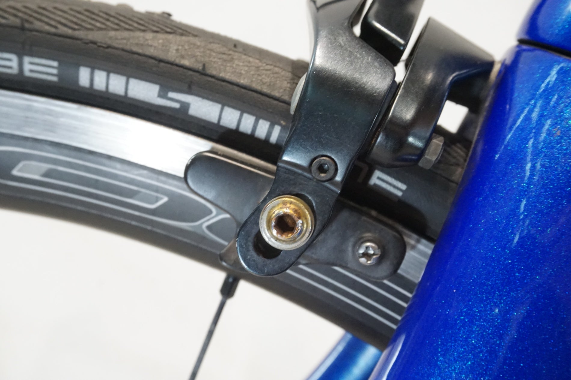 PINARELLO ROADBIKE RAZHA 105 2019