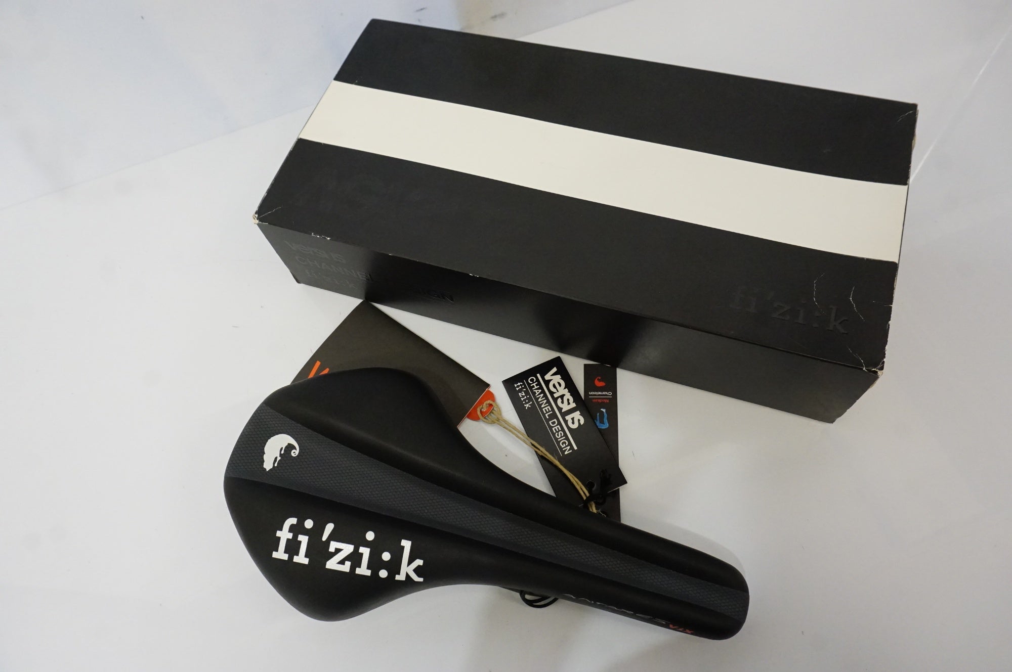 希少 fizik フィジーク DH サドル OLD MTB FIZIK 「フィジーク」 ANTARES VERSUS X サドル / 浜松店