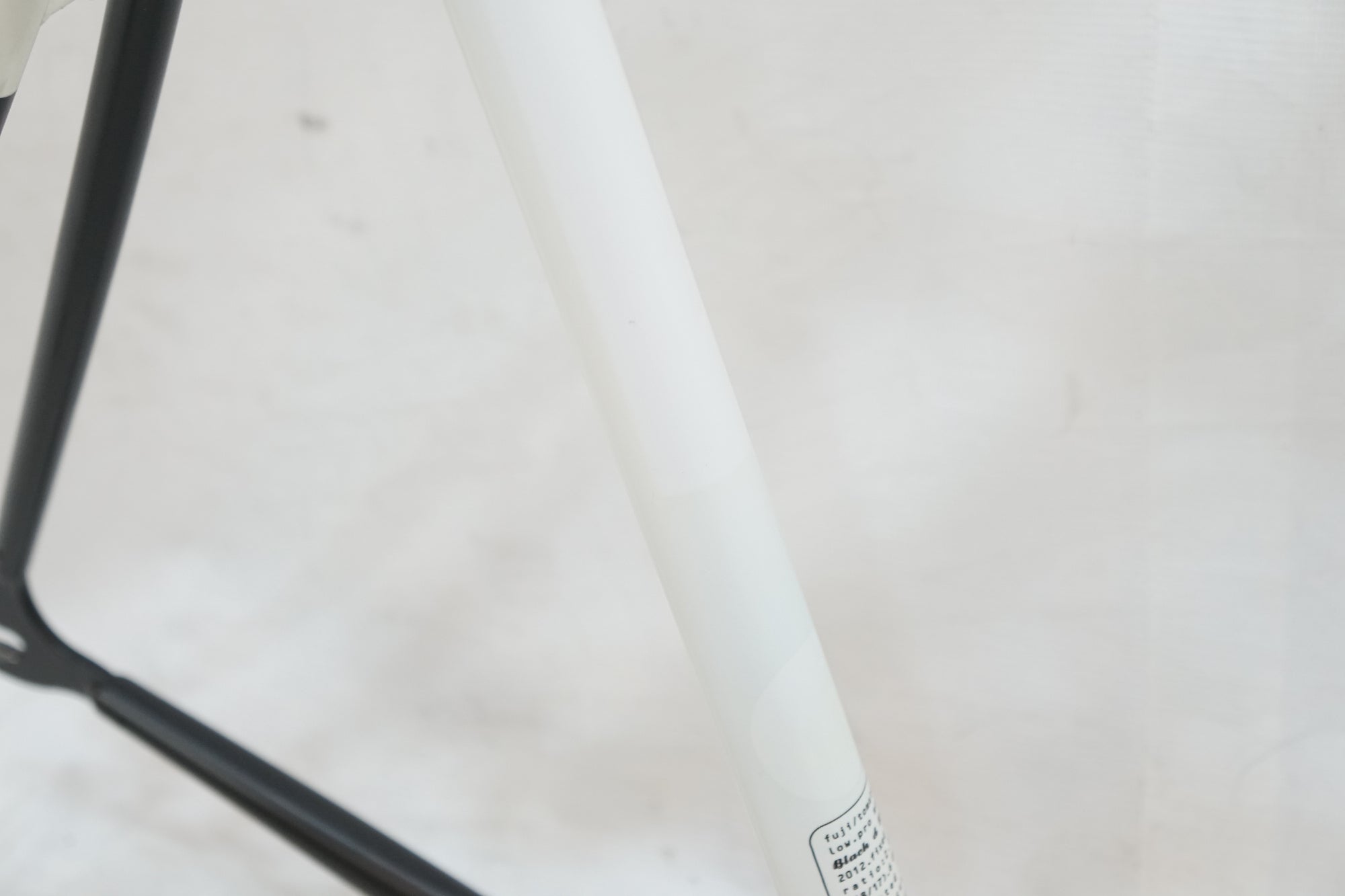 FUJI 「フジ」 TOMATO LOW PRO 2012年モデル フレームセット / バイチャリ浦和ベース