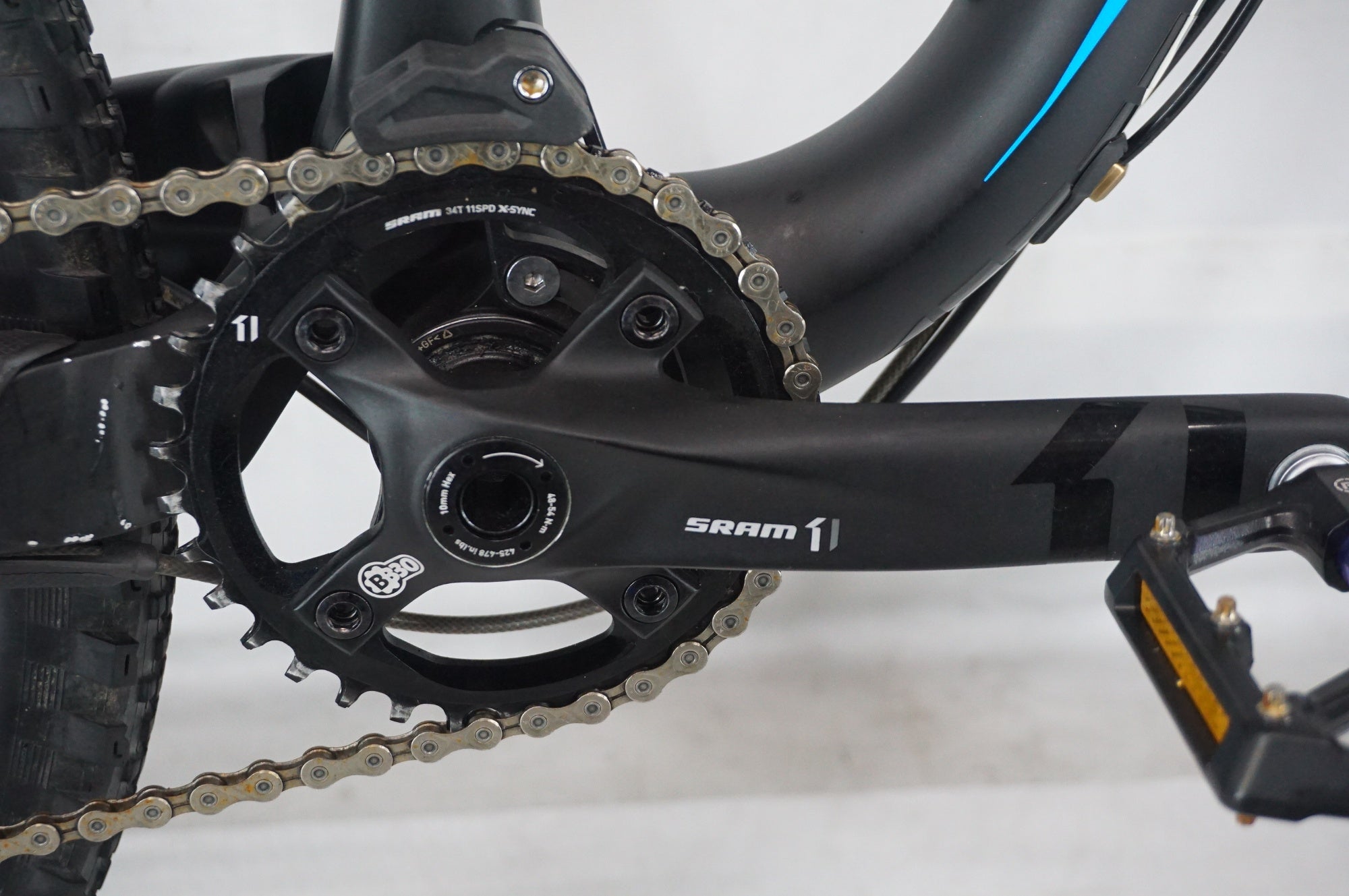 ジャンク SPECIALIZED 「スペシャライズド」 ENDURO ELITE 650B 2015年モデル マウンテンバイク / 阪急塚口店